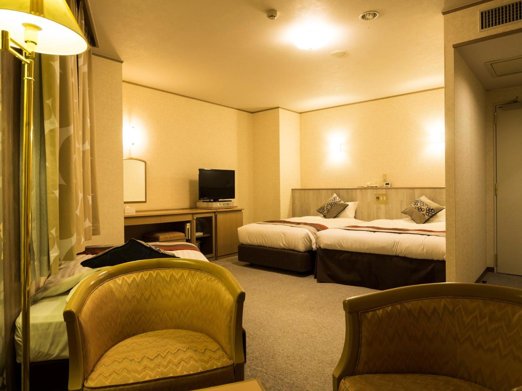 Standard Triple Room - Non-Smoking