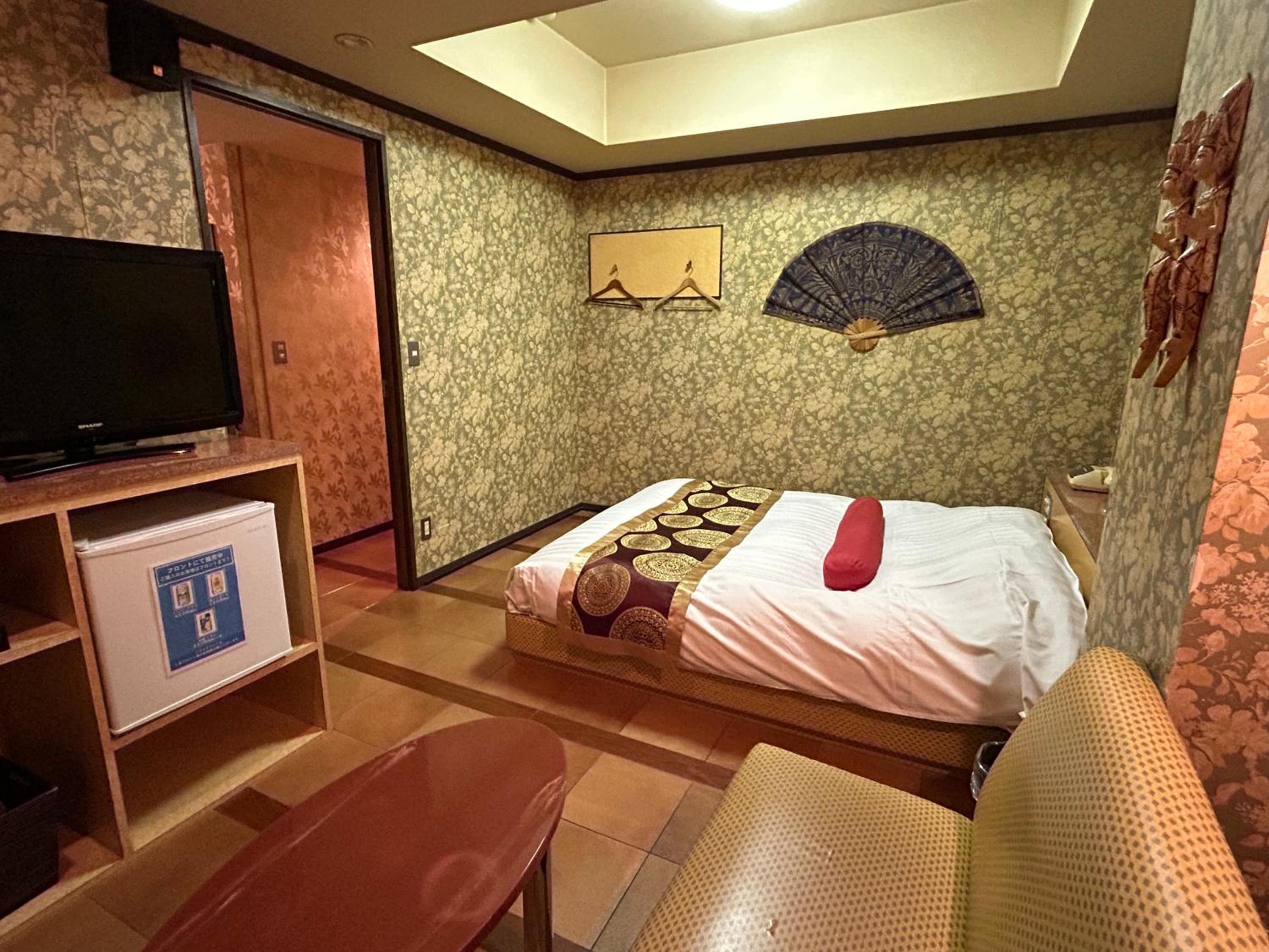 Single Room photo 2