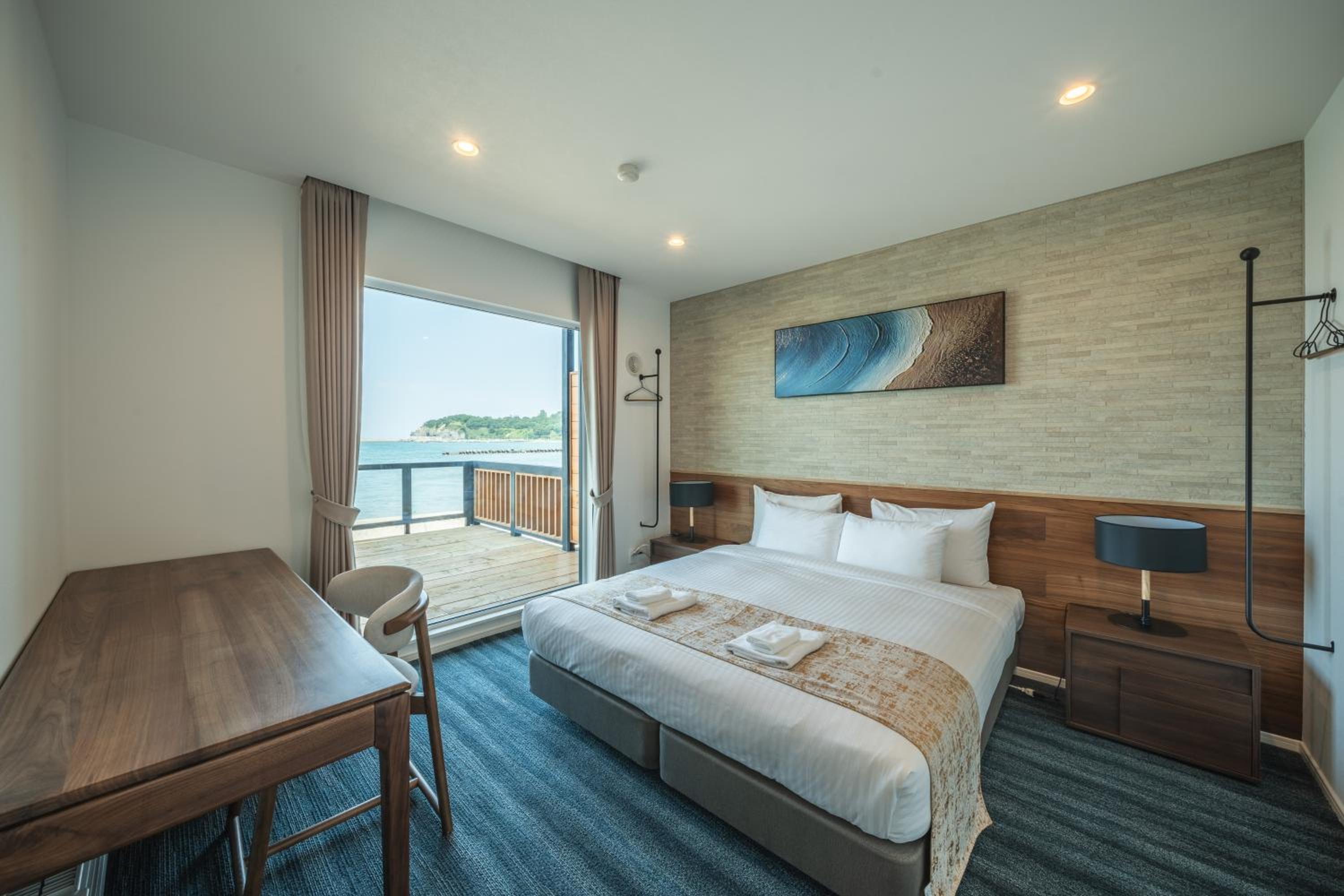 King Suite with Ocean View photo 1