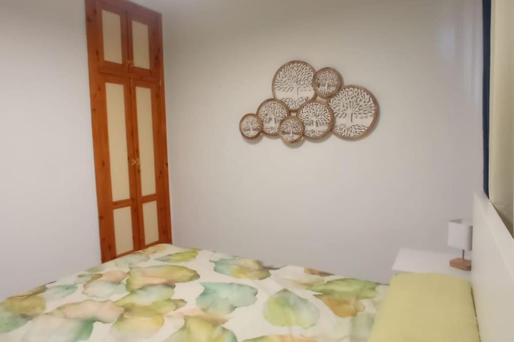 Apartamento de Dos Habitaciones con Terraza