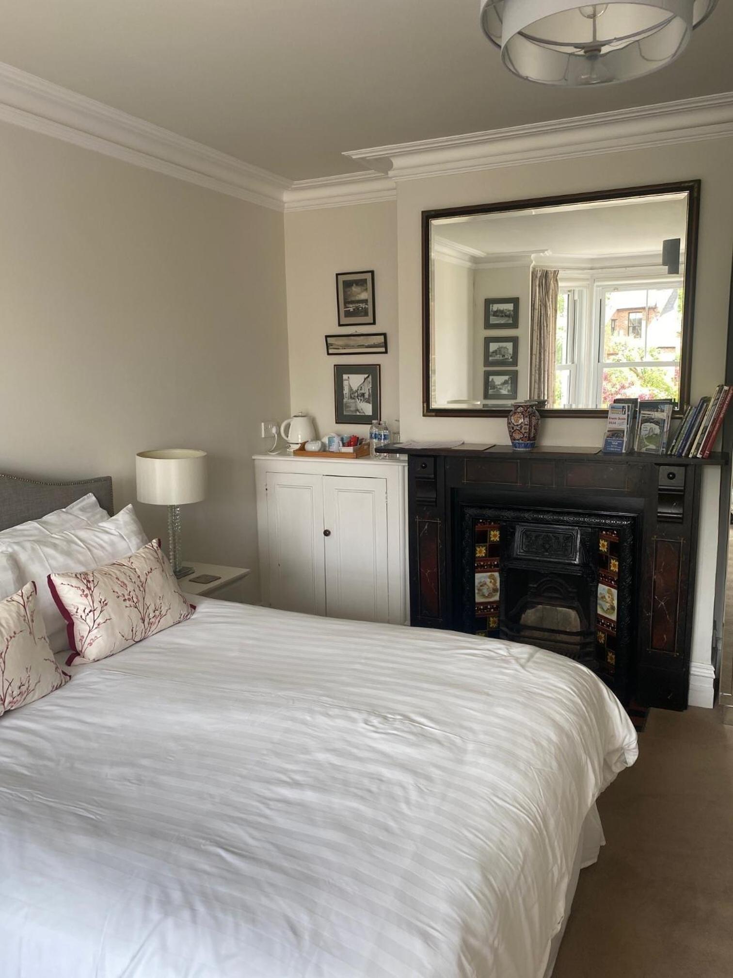 King Suite with Sea View photo 3