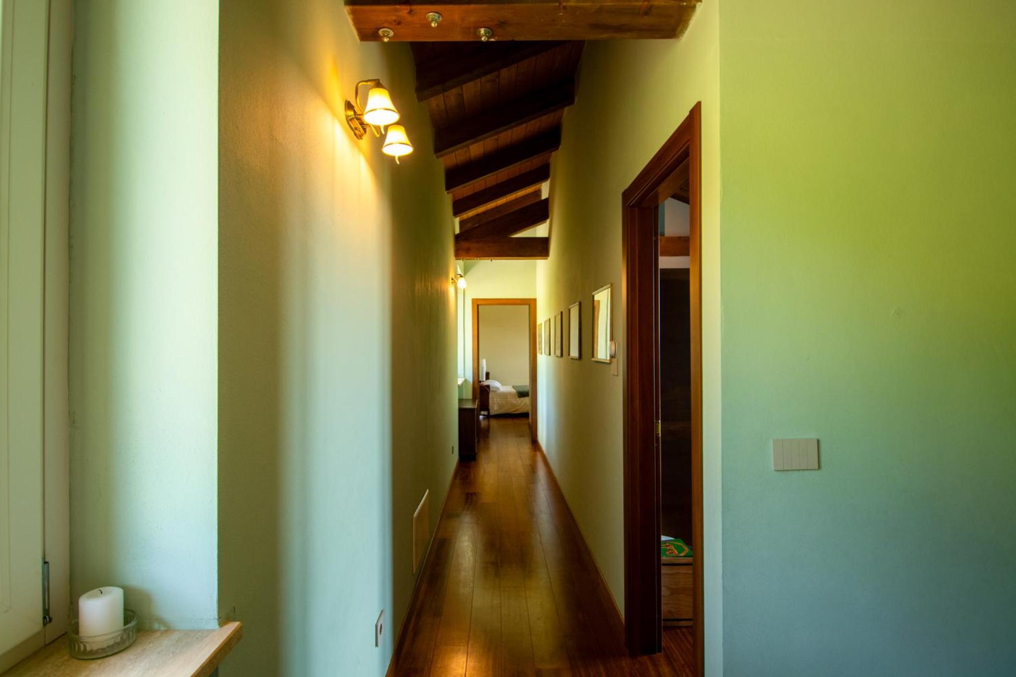 Four-Bedroom House photo 1