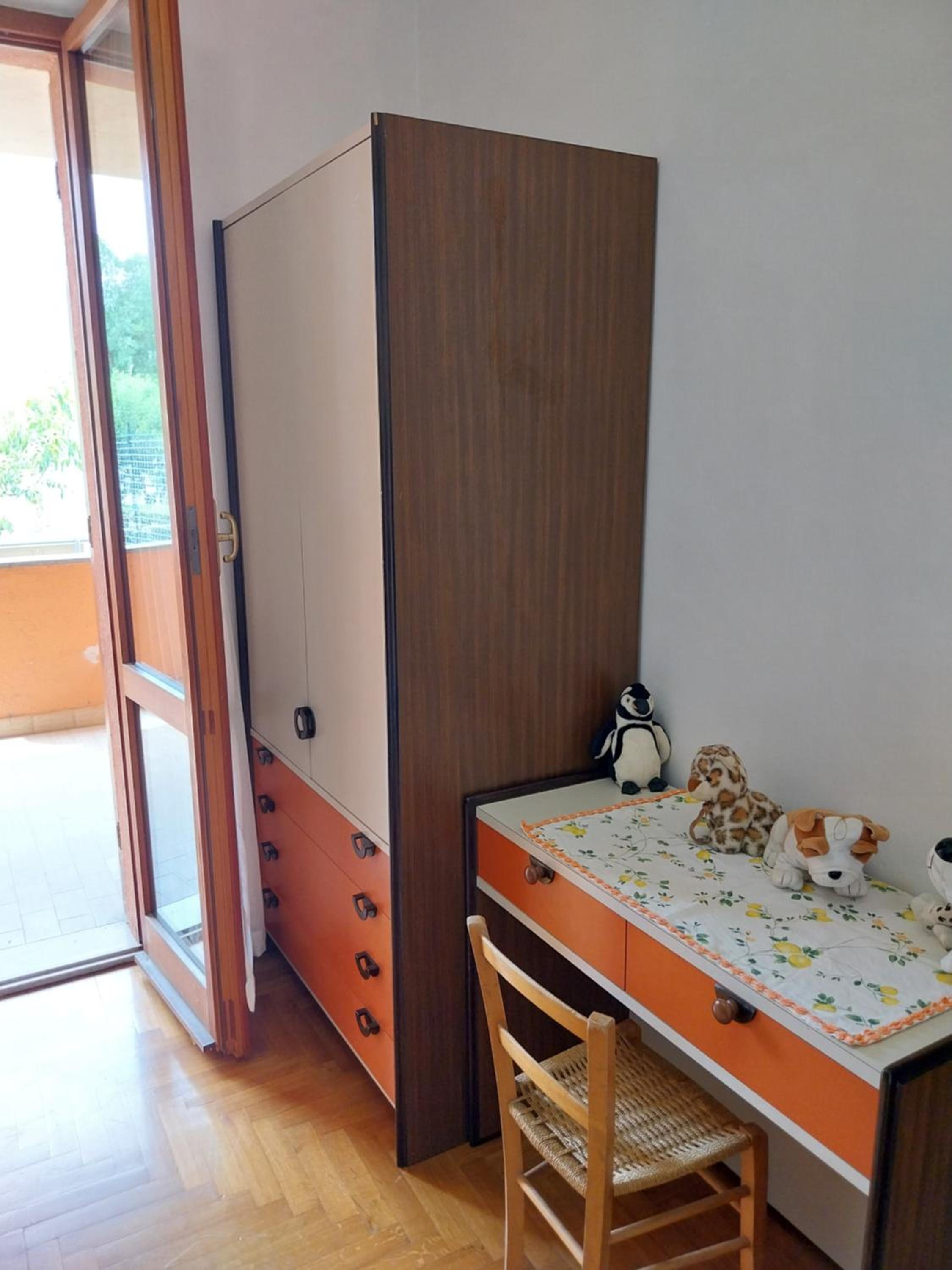 Three-Bedroom Apartment photo 2