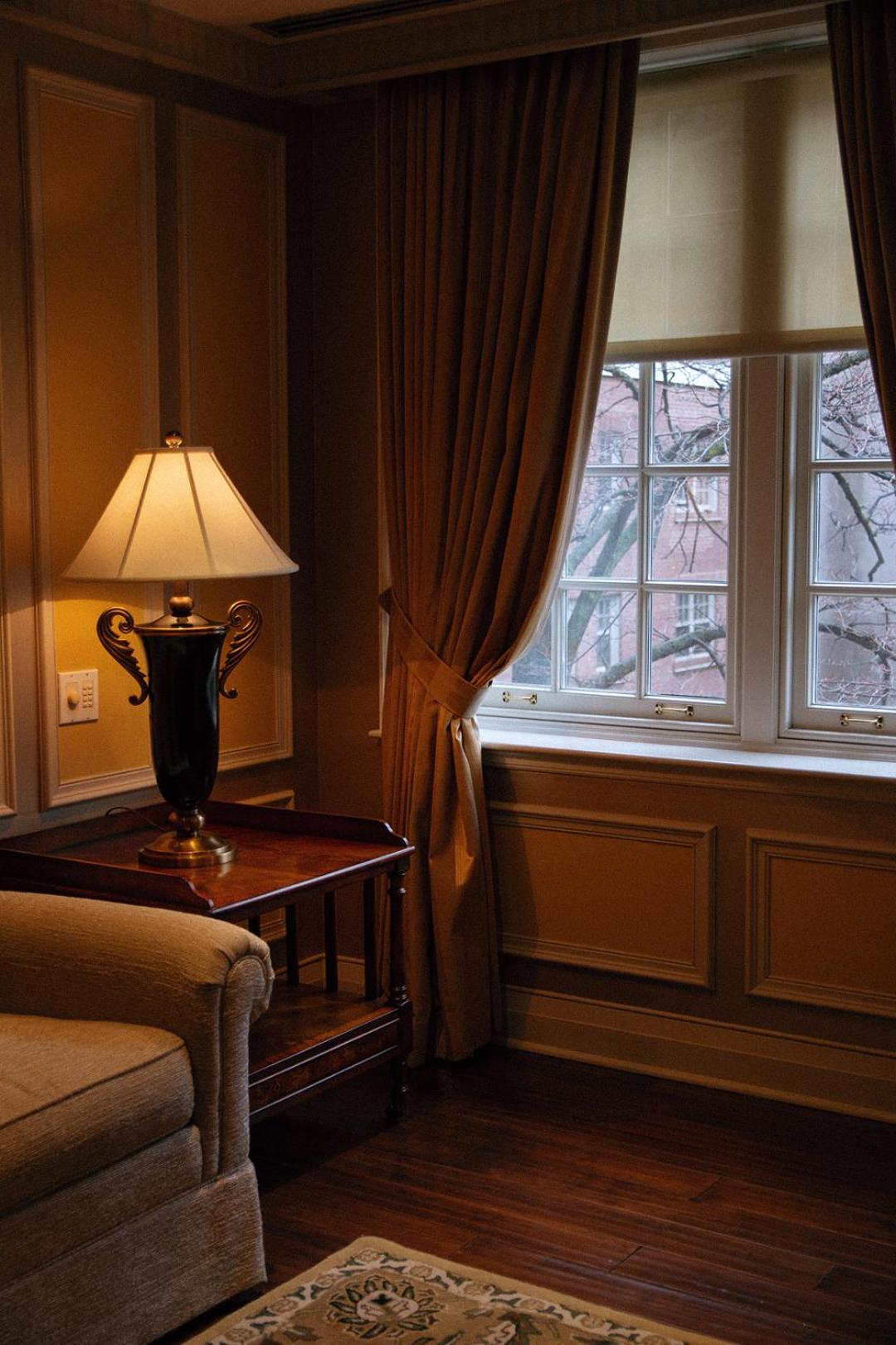 Corner One-Bedroom Suite - Photo 3