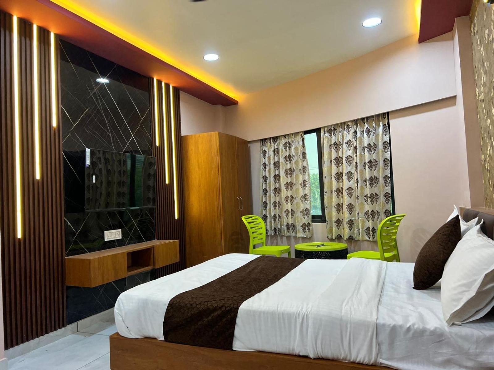 Executive Suite photo 2