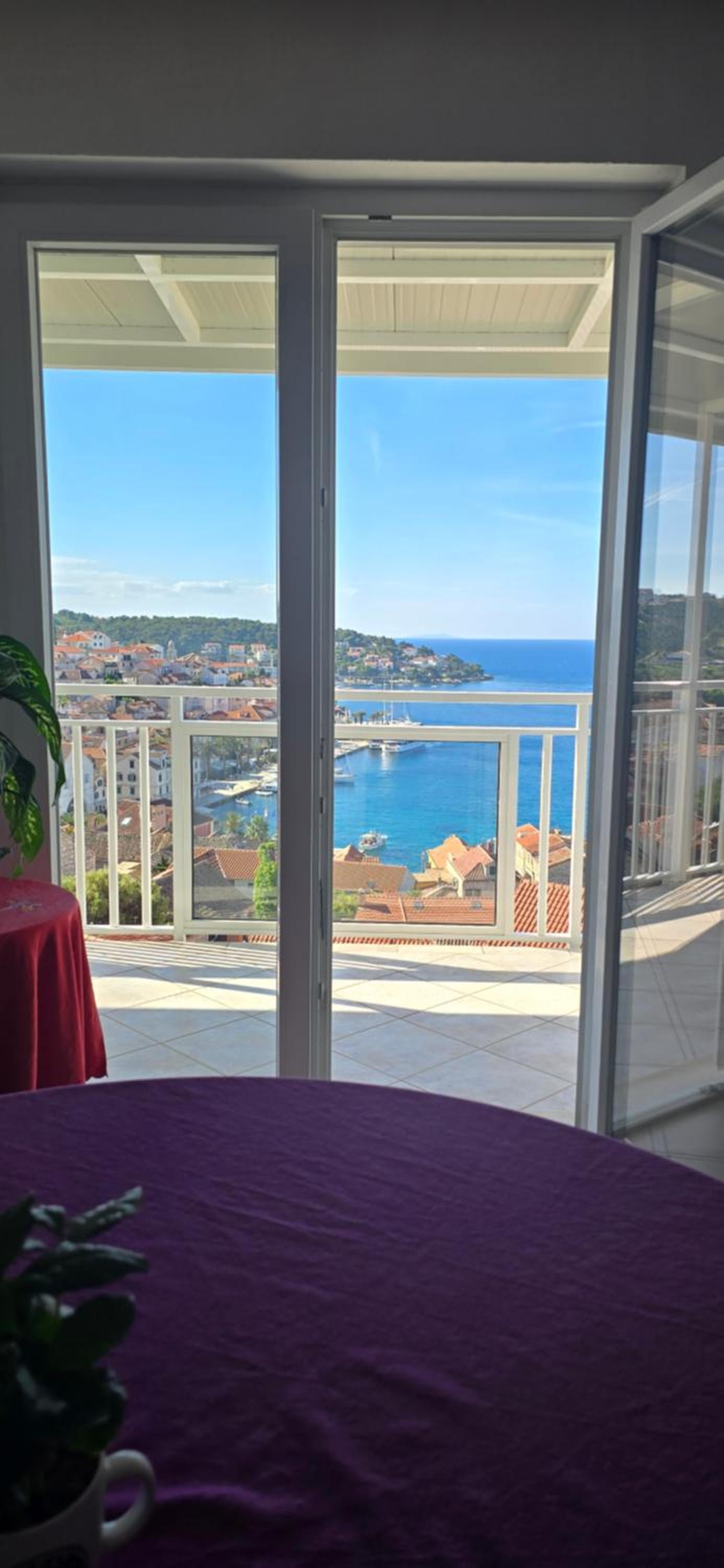 Apartment with Sea View photo 2