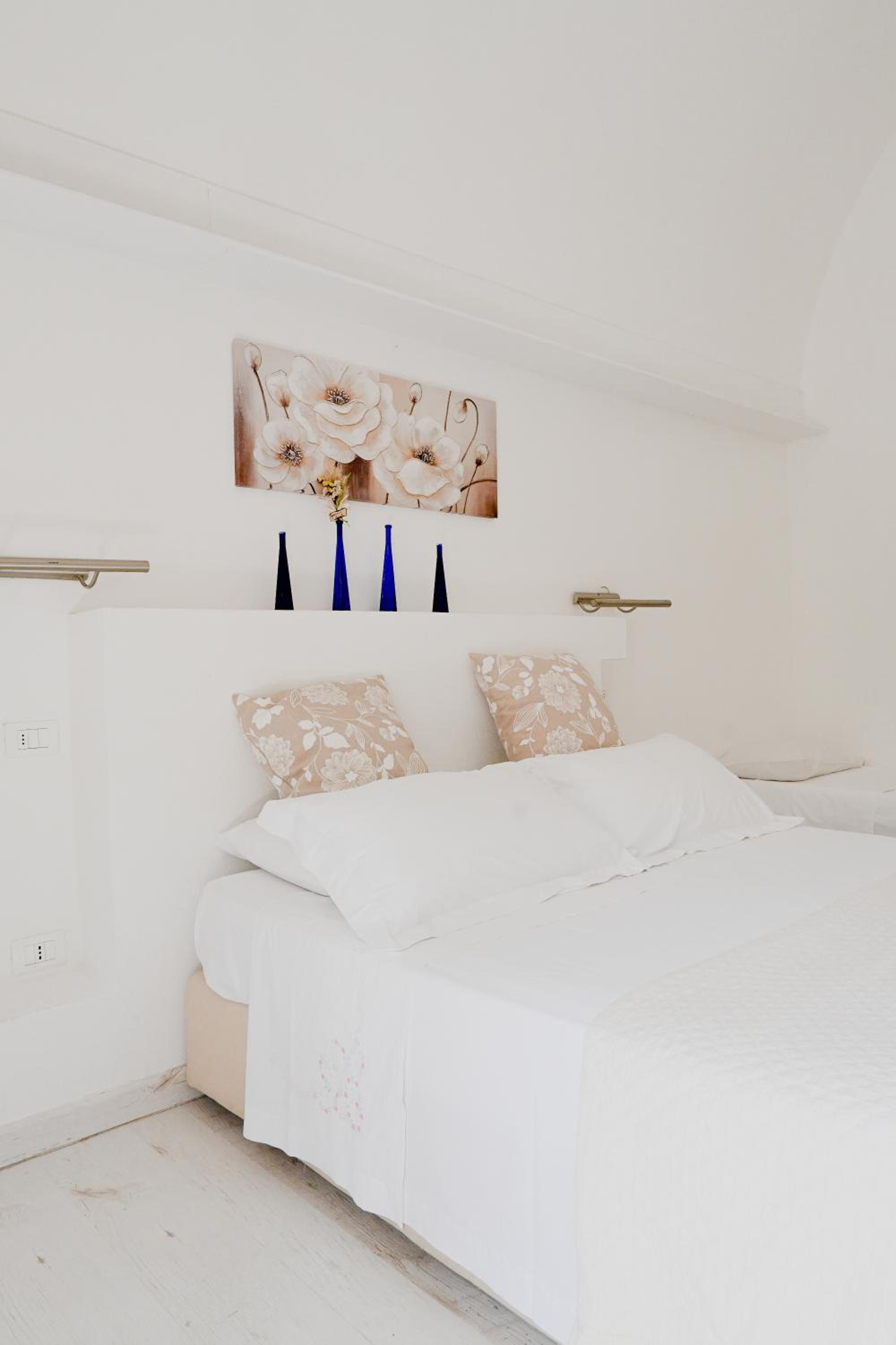 Triple Room with Garden View - Photo 21