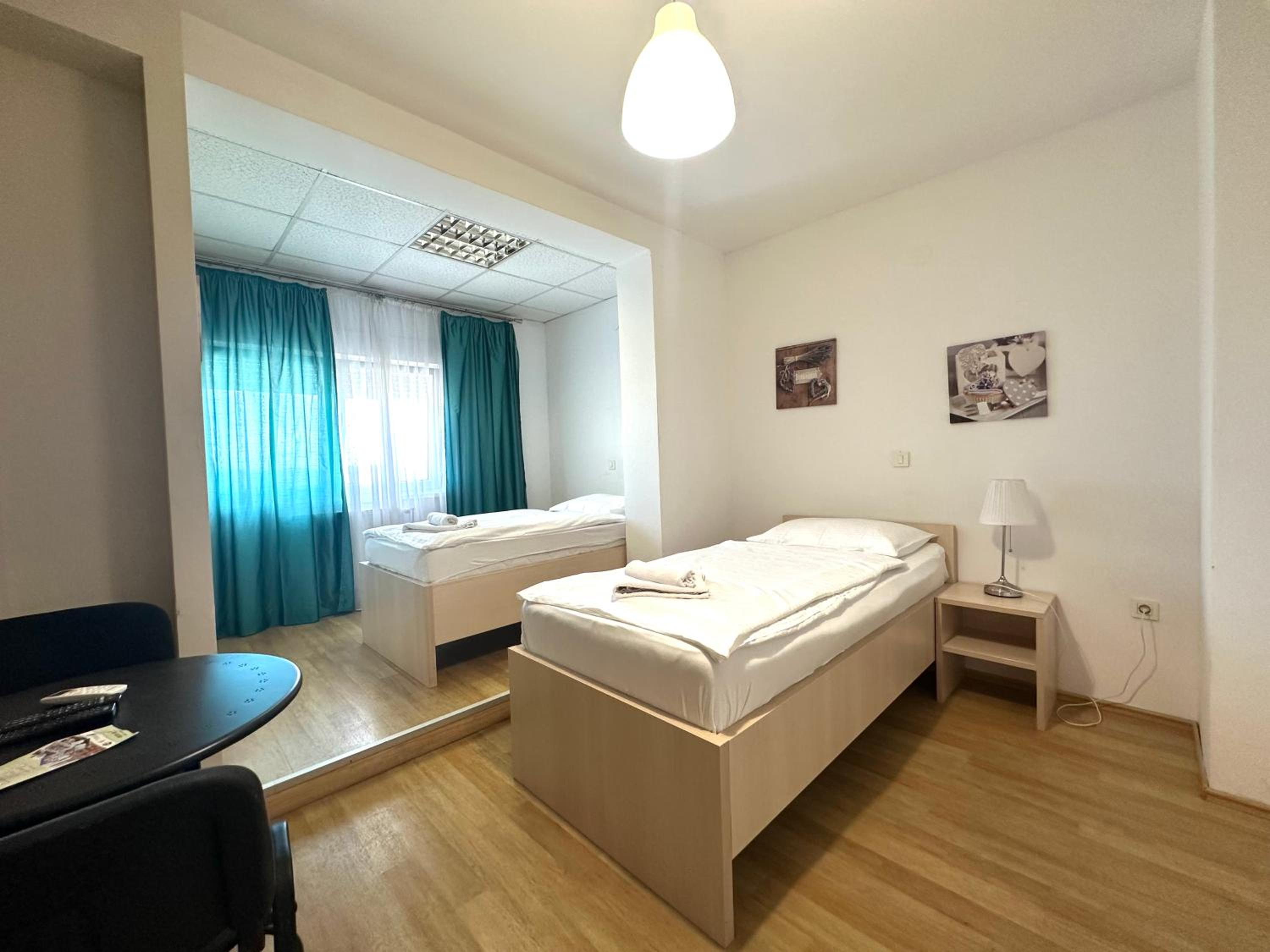 Standard Twin Room photo 1