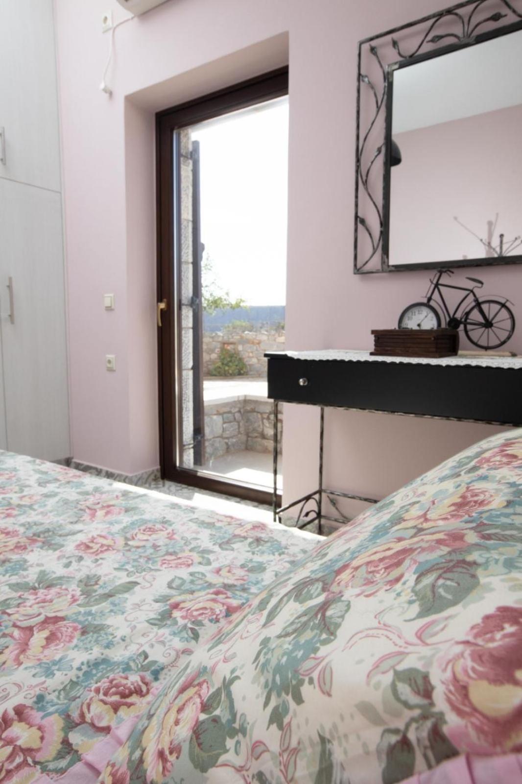 Double Room with Sea View photo 2