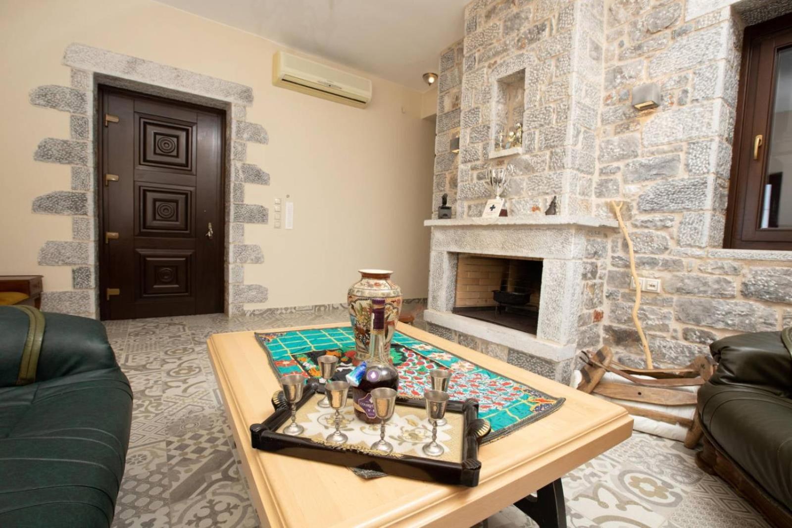 Two-Bedroom Apartment with Sea View photo 1