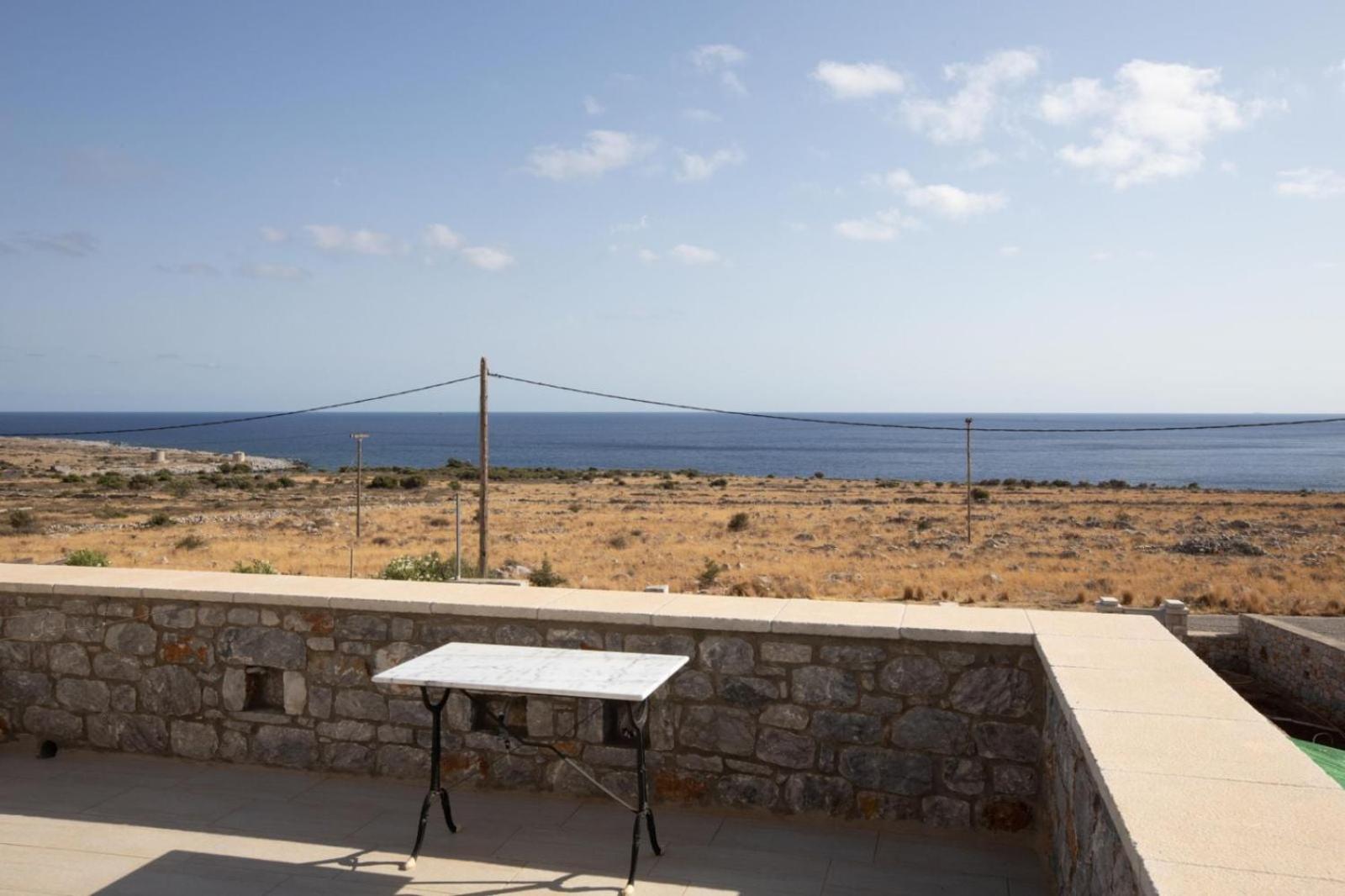 Two-Bedroom Apartment with Sea View photo 3