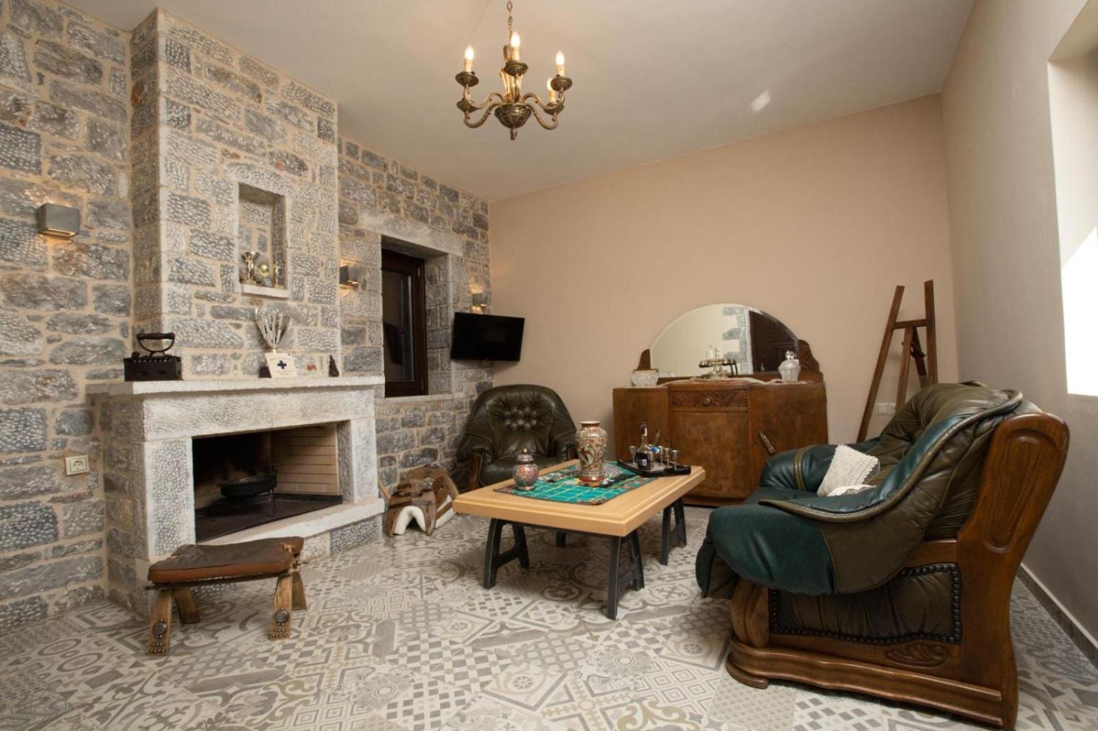 Two-Bedroom Apartment with Sea View photo 2