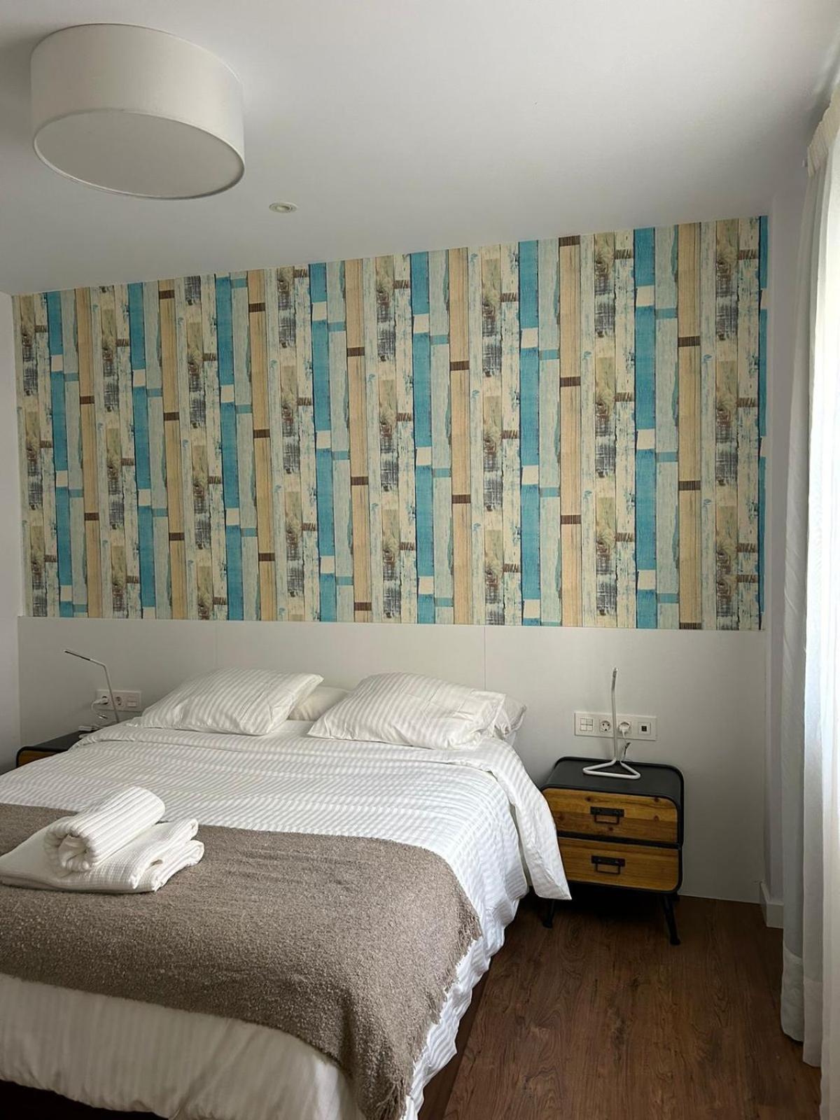 Habitación Doble Estándar con Baño Compartido