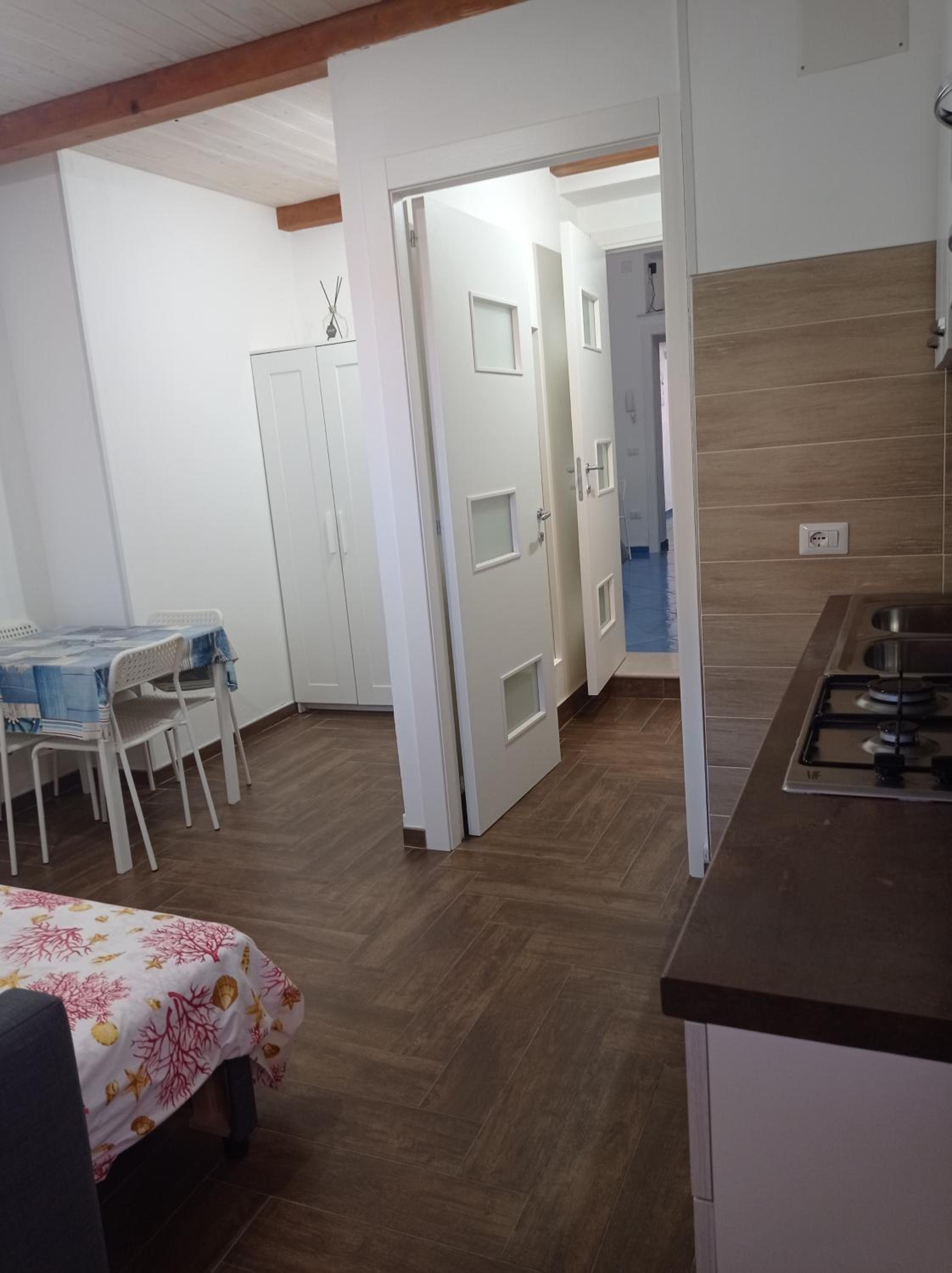 Apartment - Ground Floor photo 2