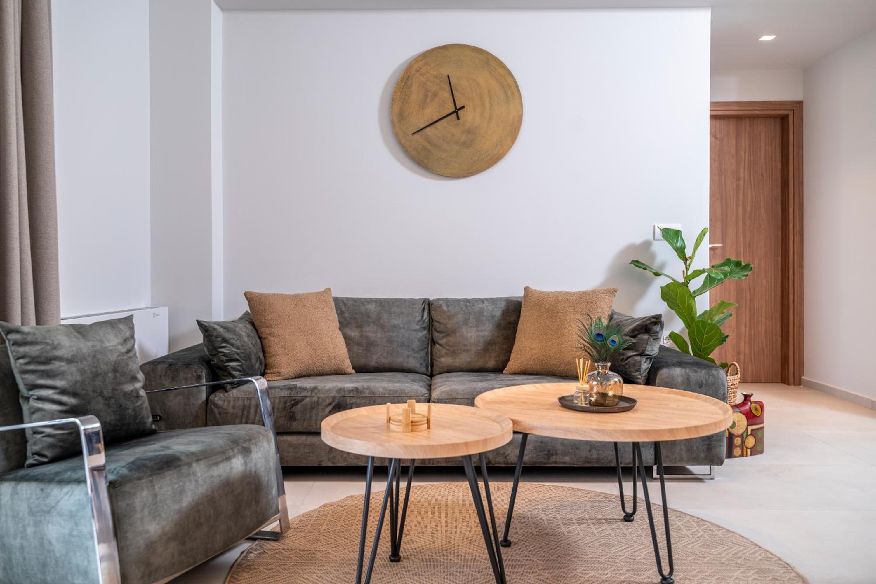 Three-Bedroom Apartment With Balcony