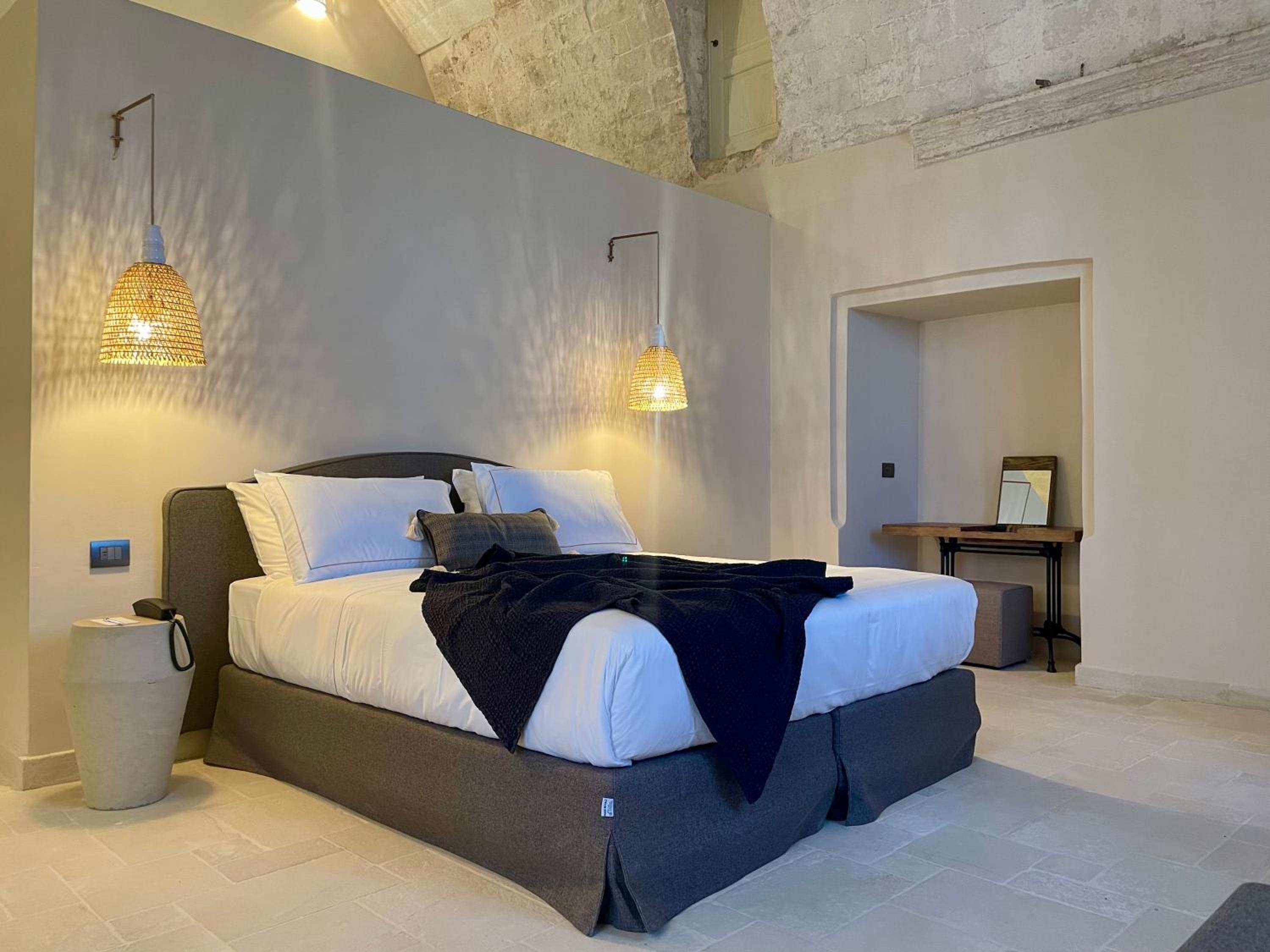 Two-Bedroom Suite - Photo 1