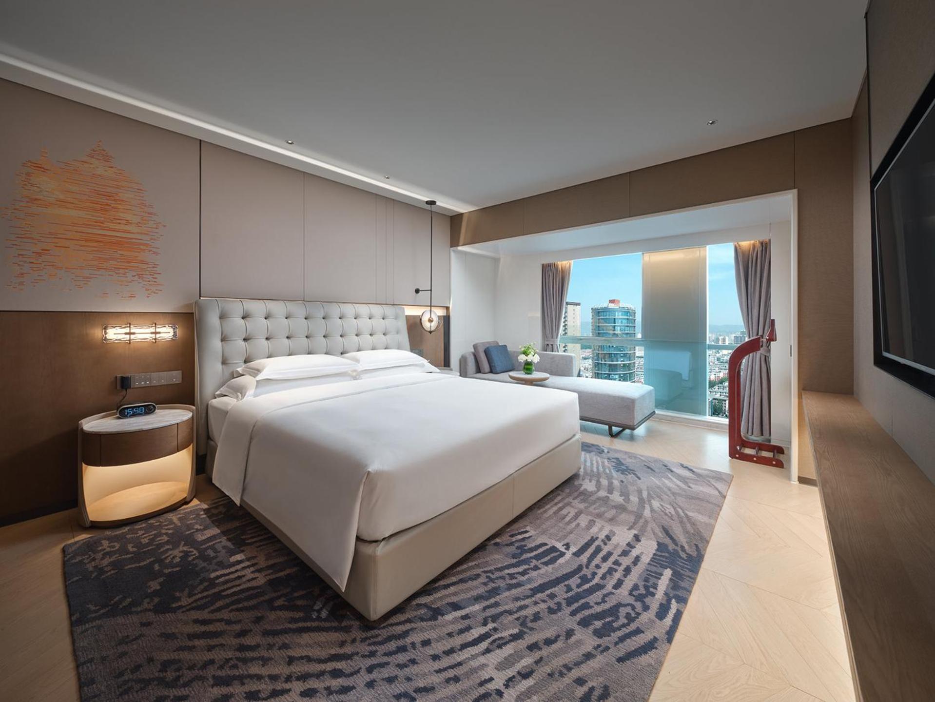 Diplomatic Suites
