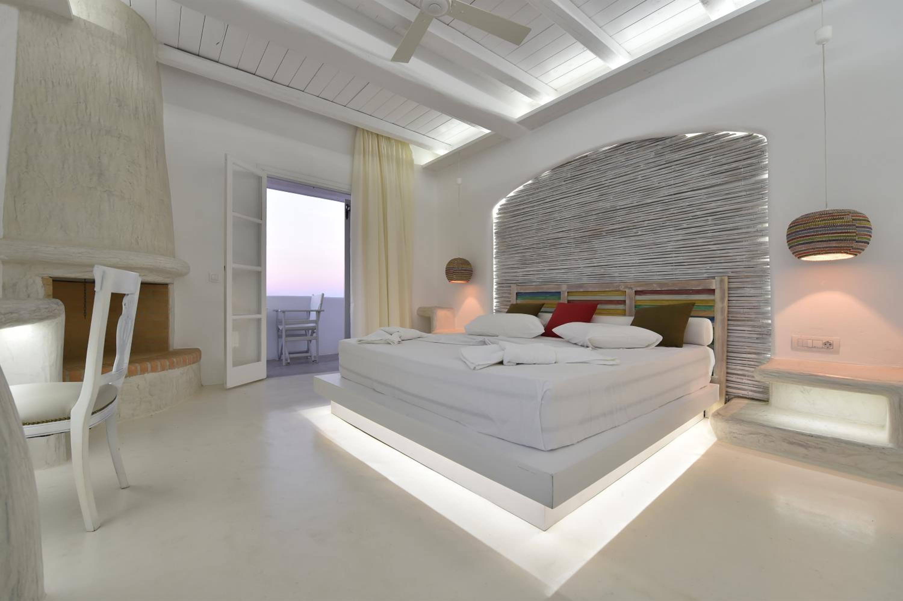 Superior Suite - Photo 5