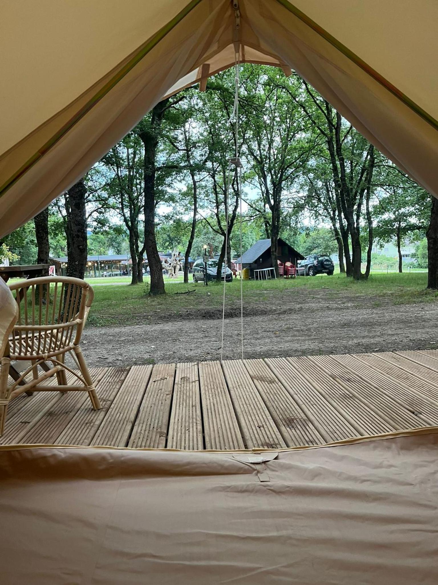 Tent - Photo 3