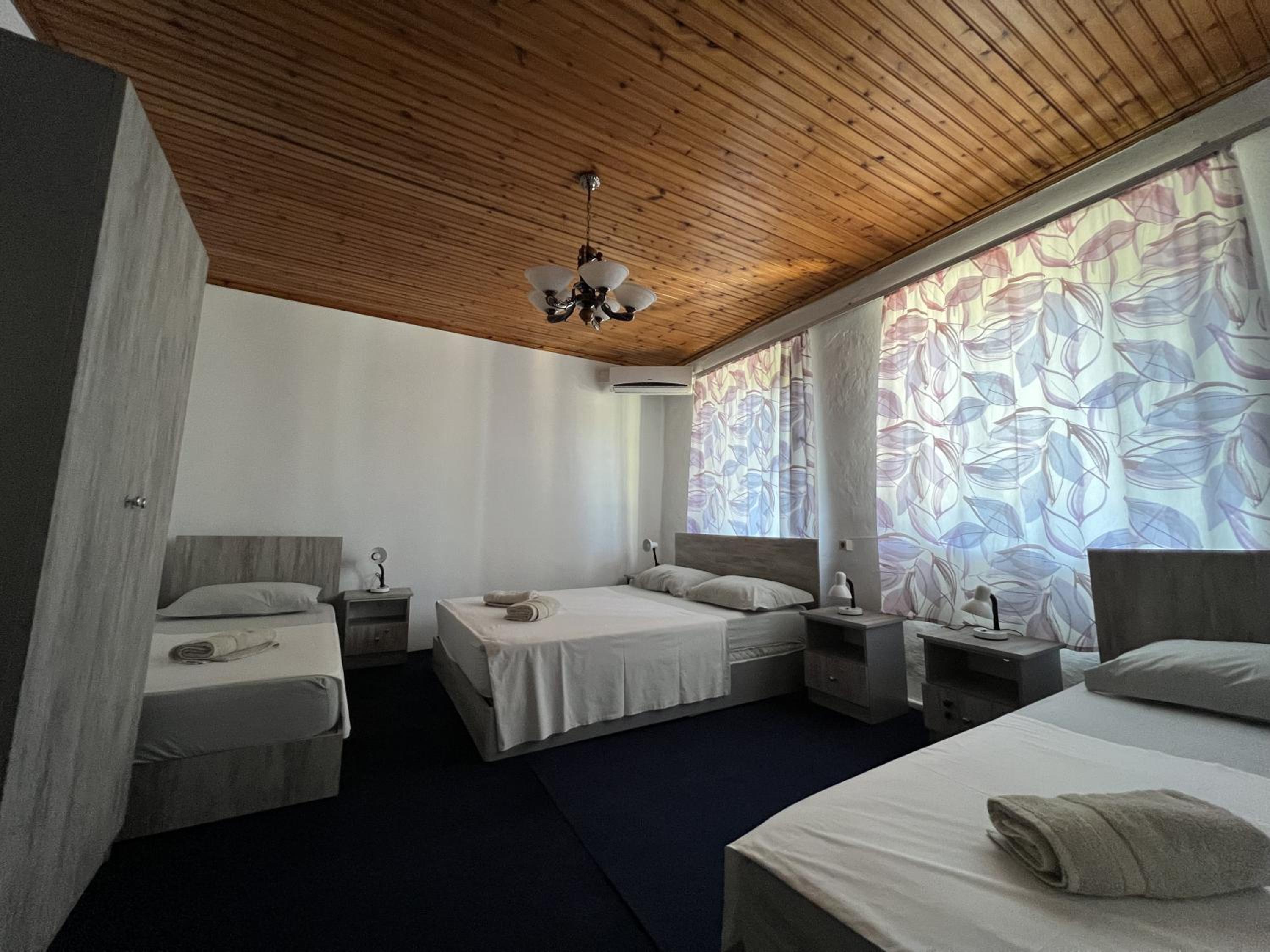 Comfort Quadruple Room photo 1