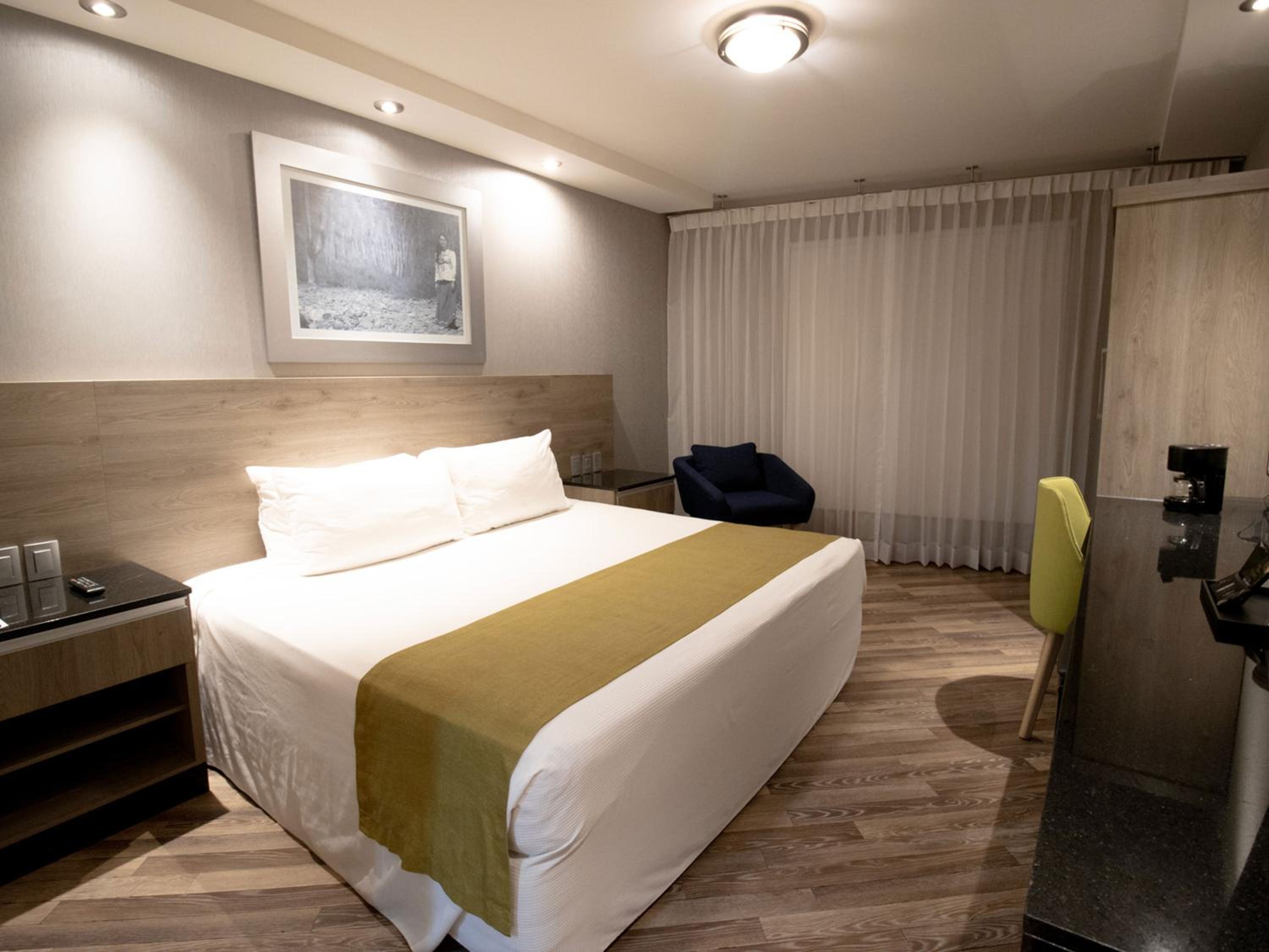 Superior King Room - Photo 1