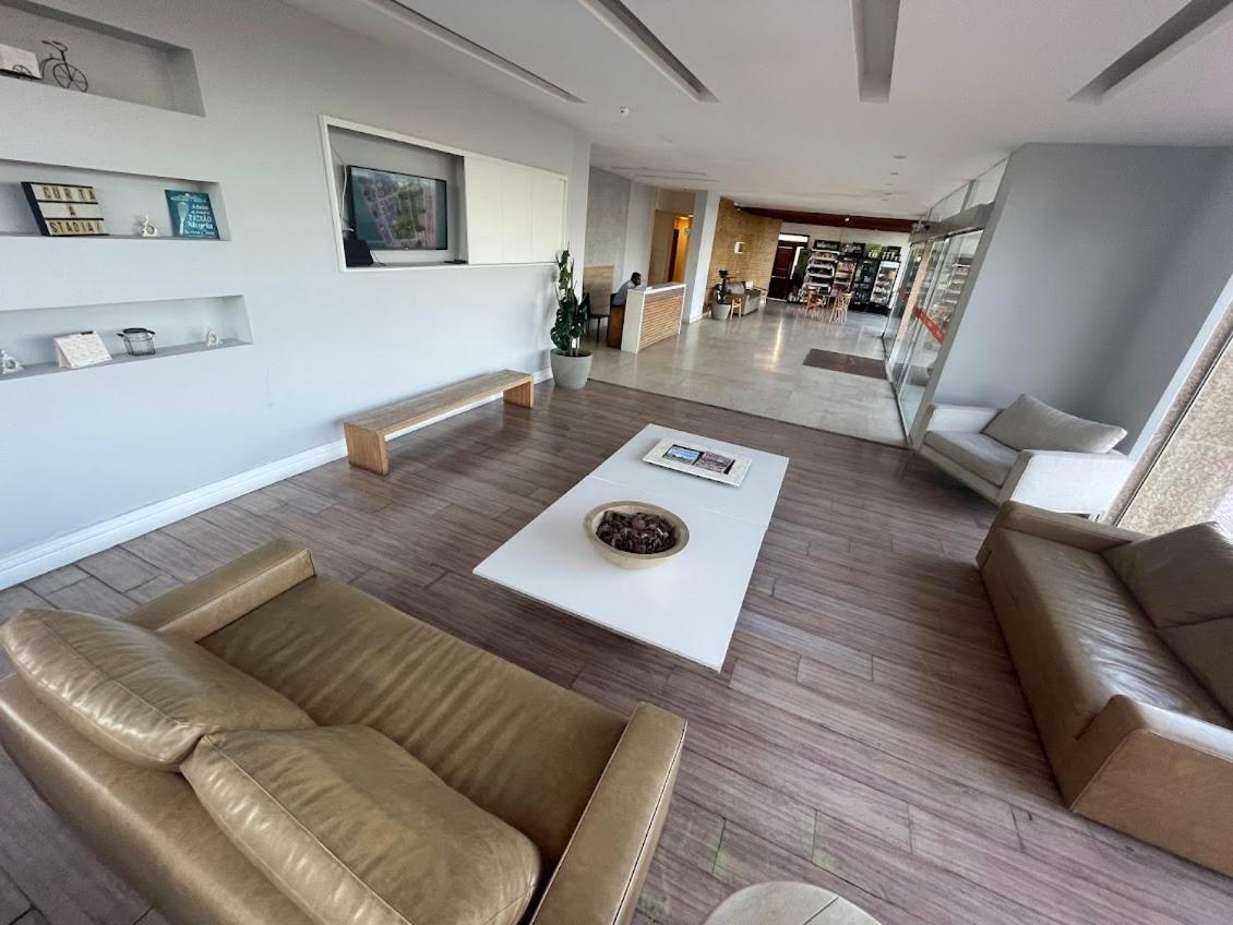 Apartment with Sea View - Photo 9