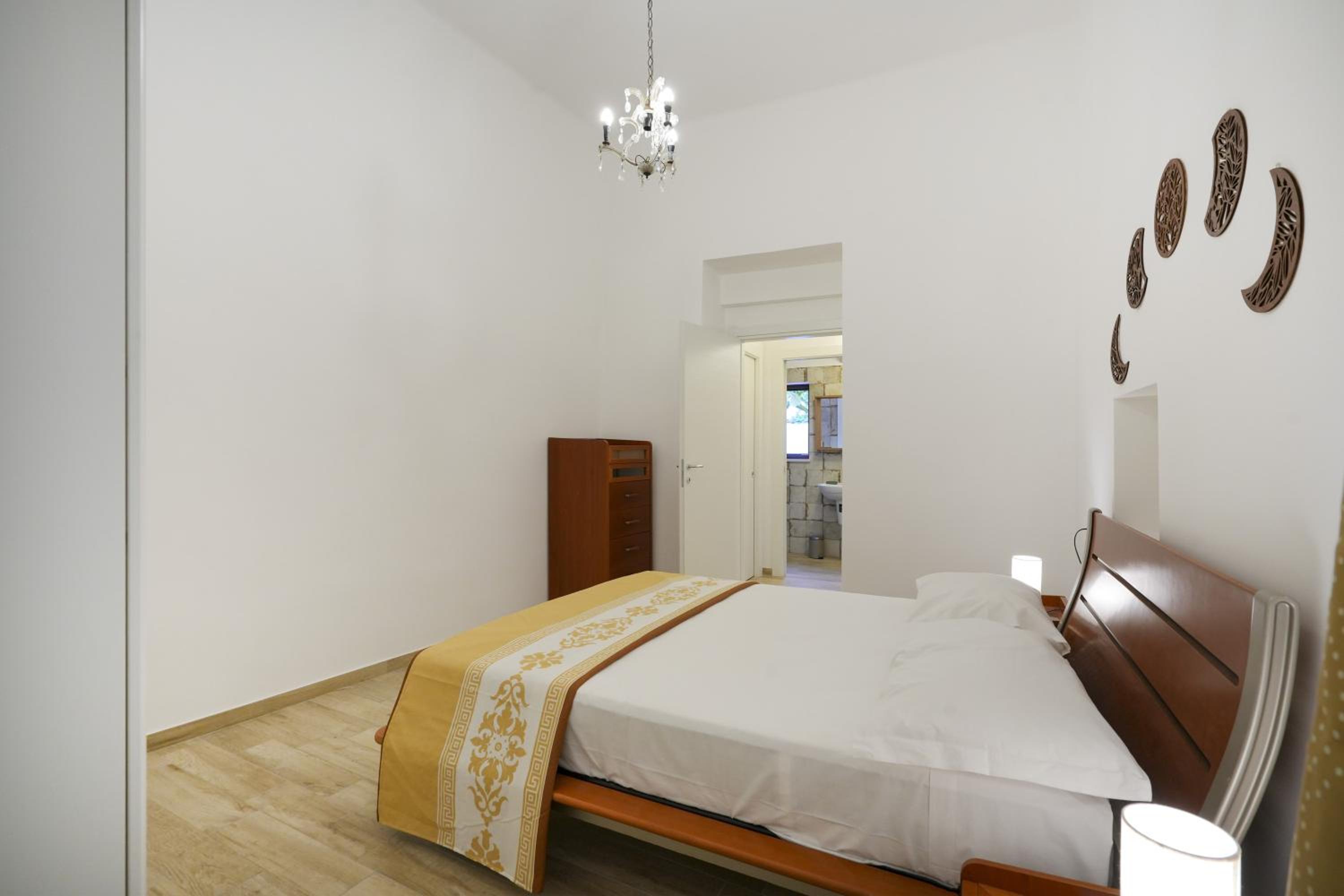 Superior One-Bedroom Apartment With Balcony photo 3