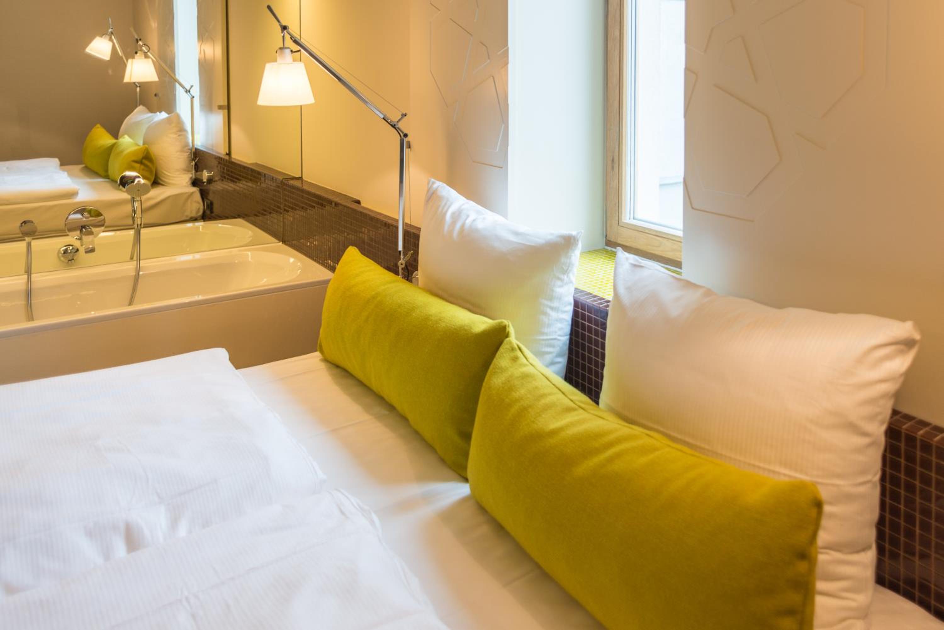 Living Bathroom