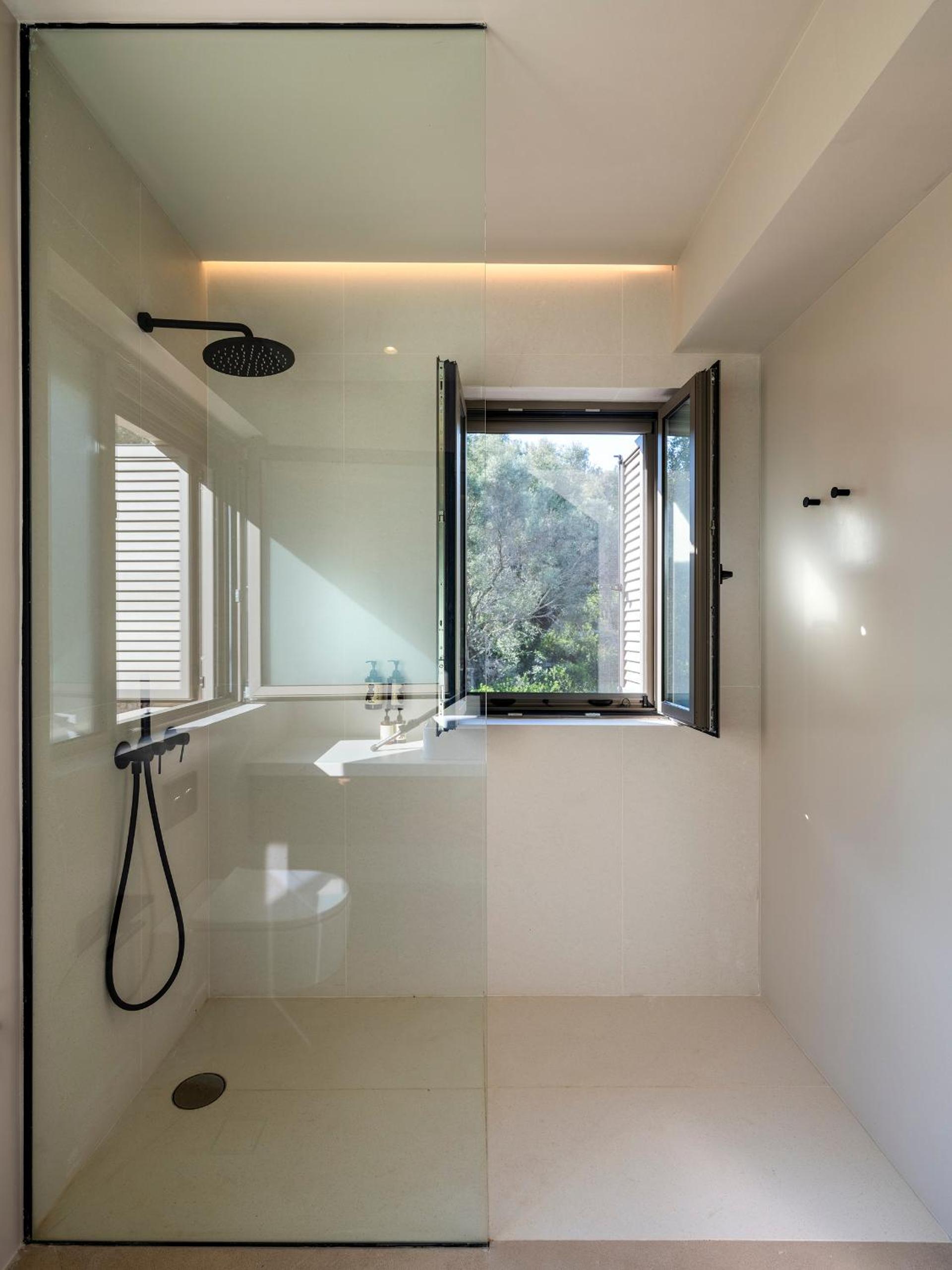 Double Room With Balcony And Sea View