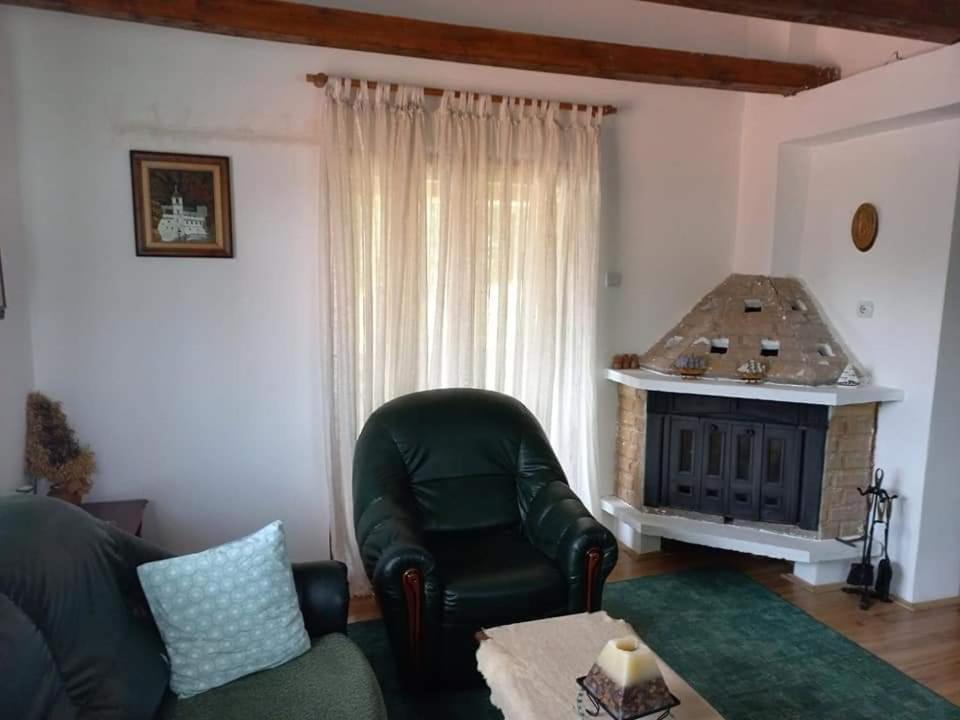 Two-Bedroom Apartment photo 3
