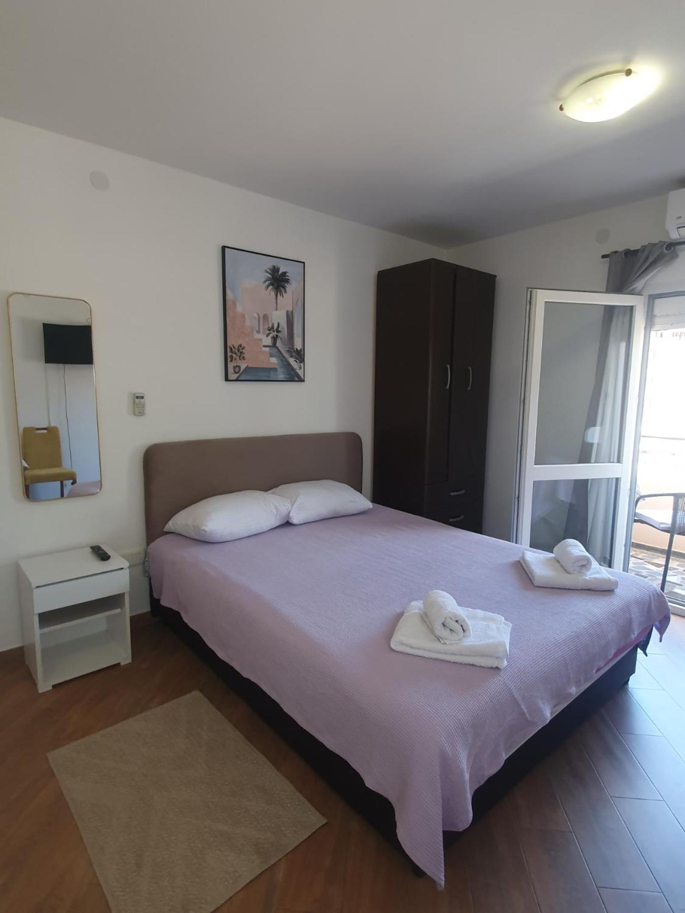 Studio with Sea View