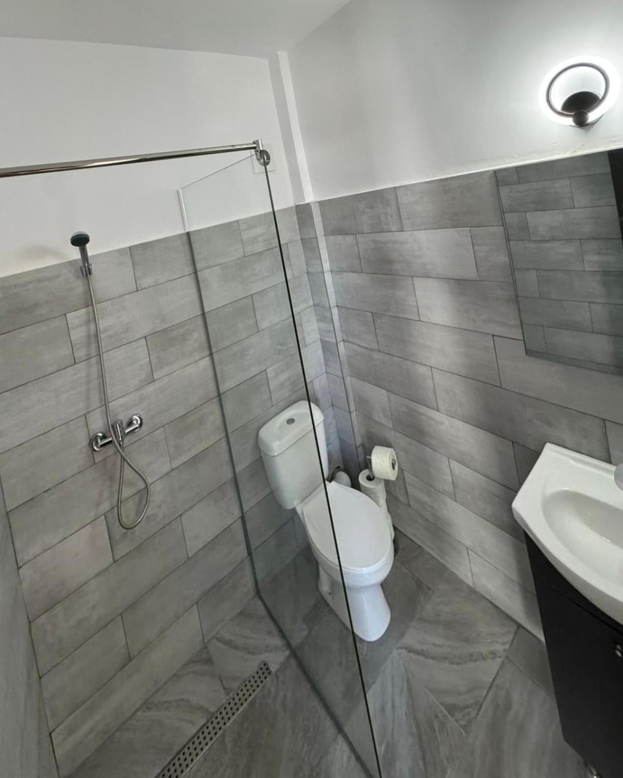 King Room with Balcony photo 3