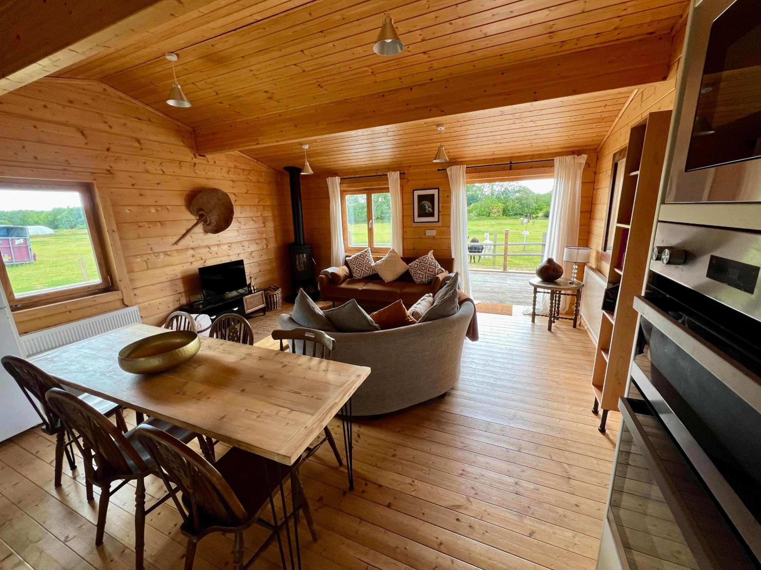 Three-Bedroom House photo 1