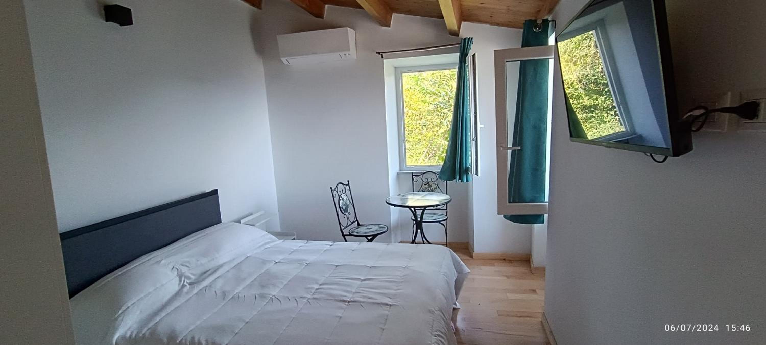 Junior Suite with Sea View - Photo 27