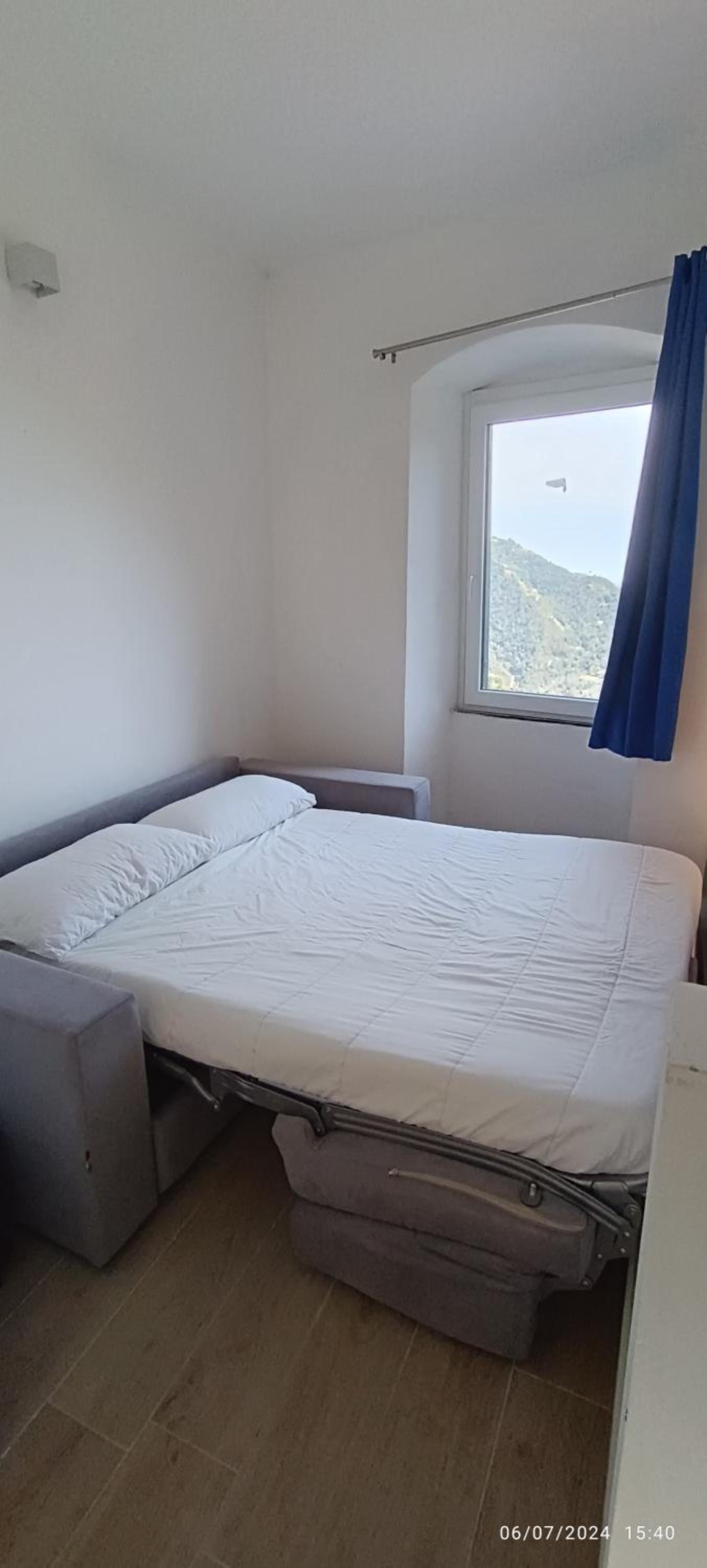 Apartment with Sea View - Photo 26
