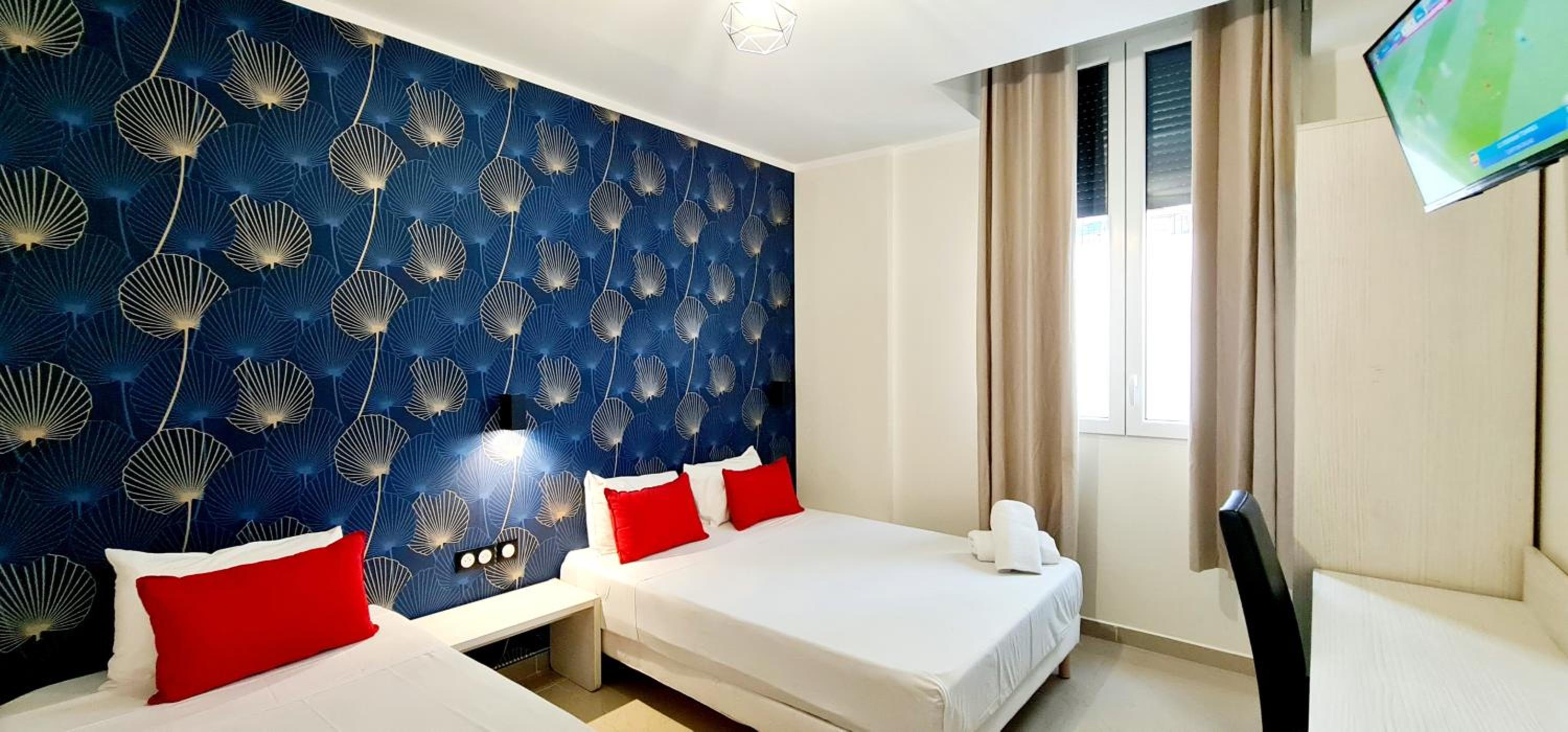Triple Room