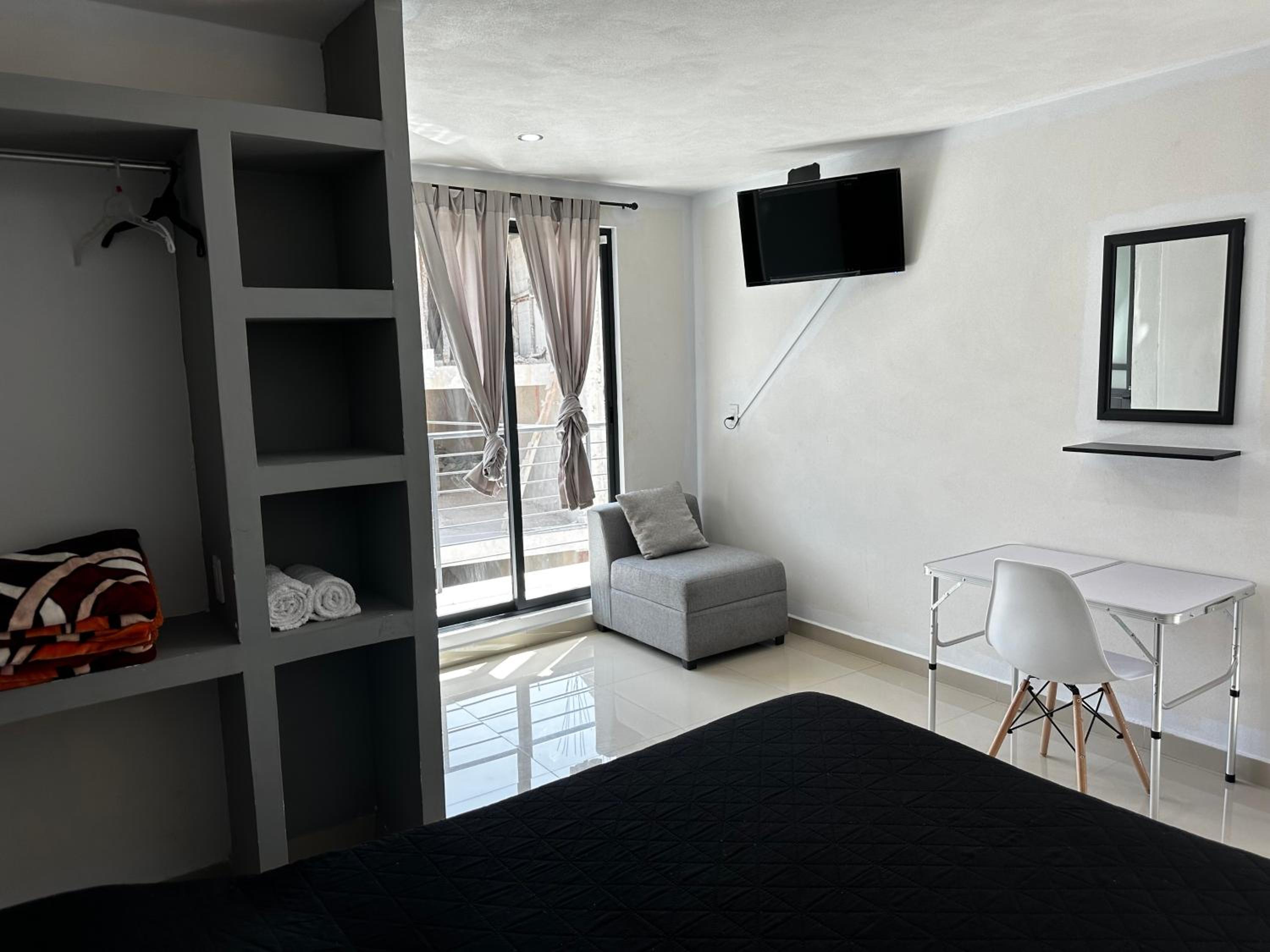 Double or Twin Room photo 2