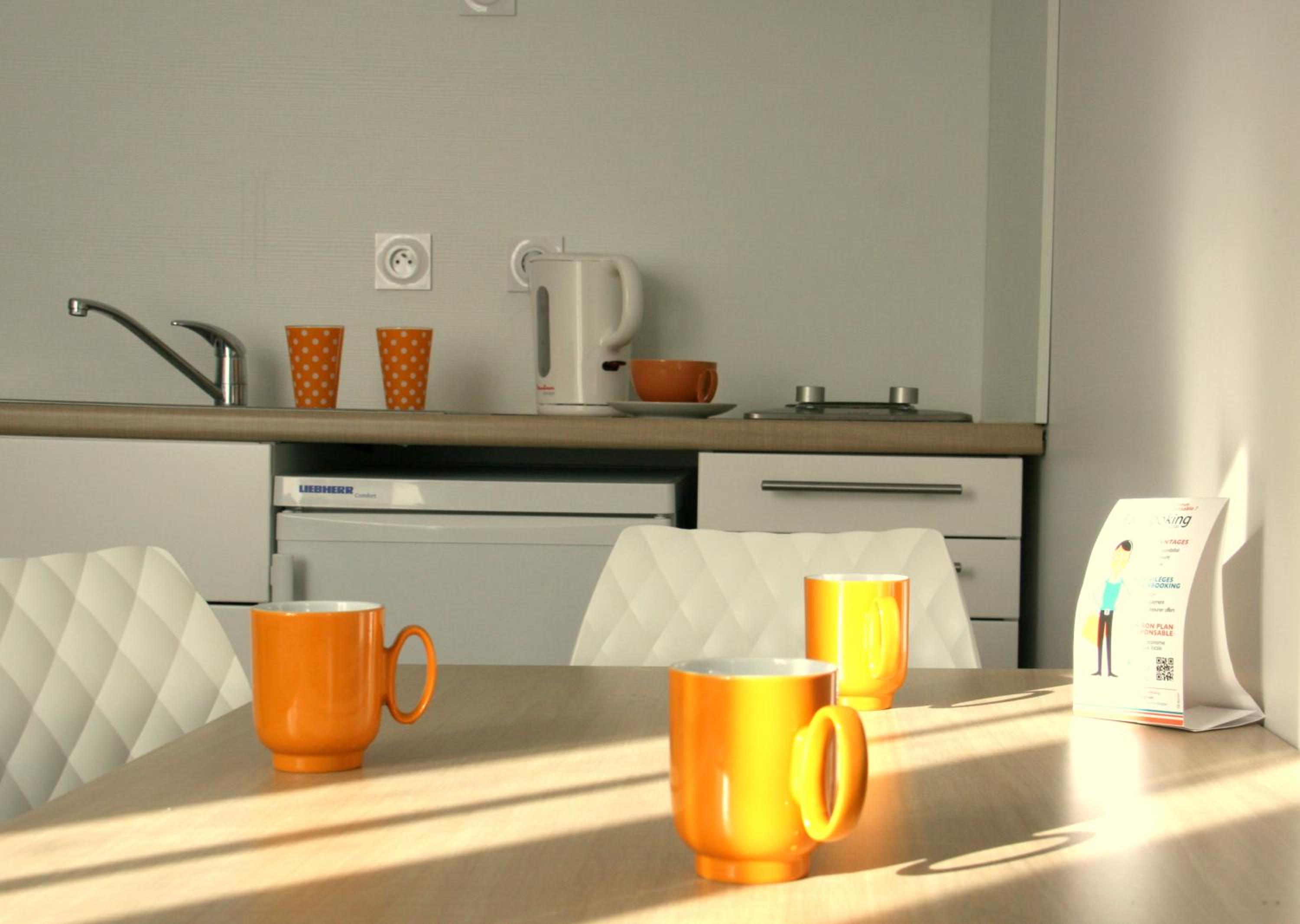 Double Room with Kitchenette photo 2