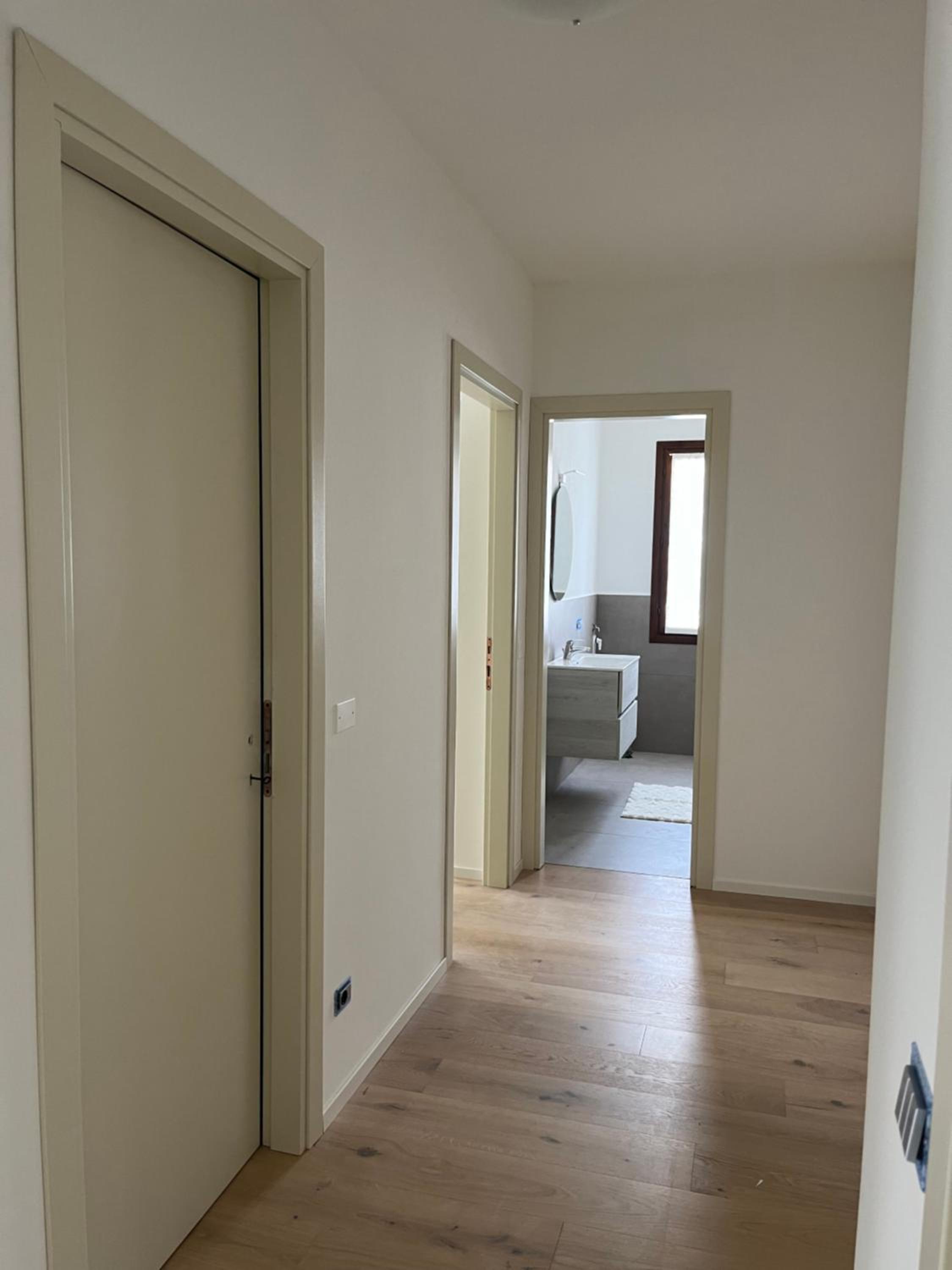 Three-Bedroom Apartment photo 1