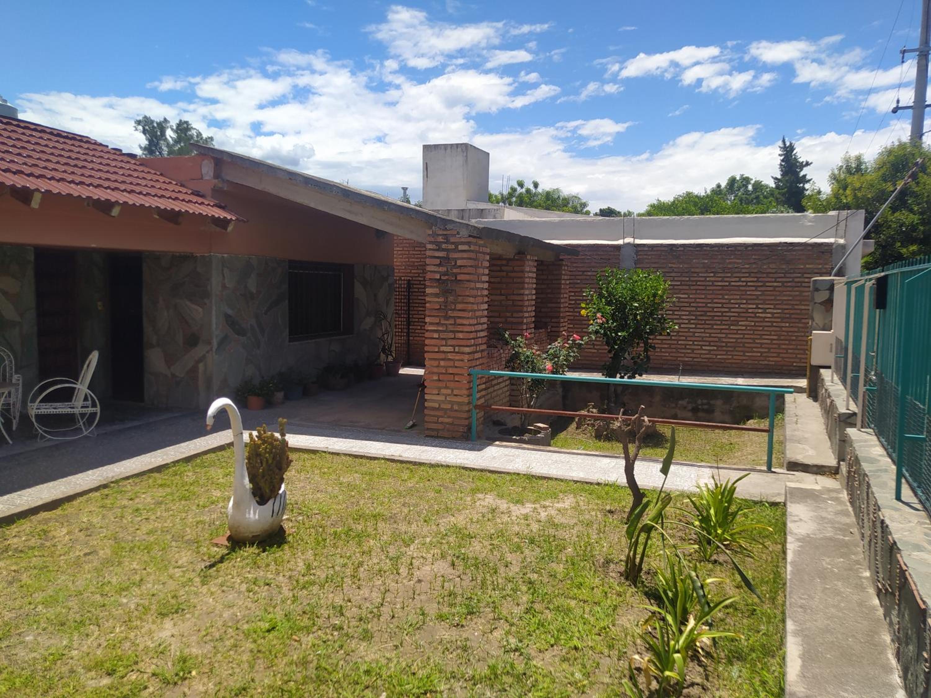 Two-Bedroom House photo 2