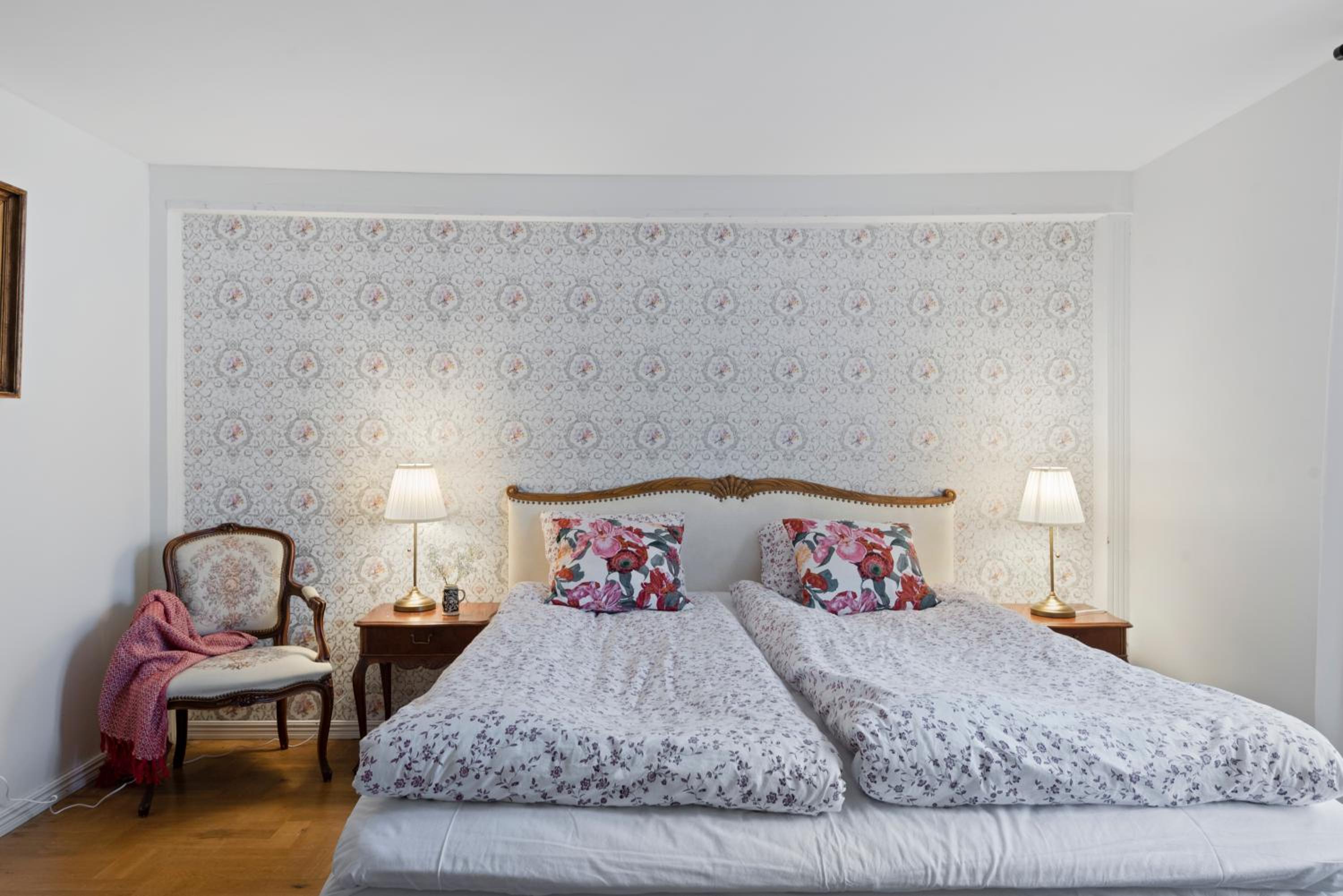 Double Room with Shared Bathroom