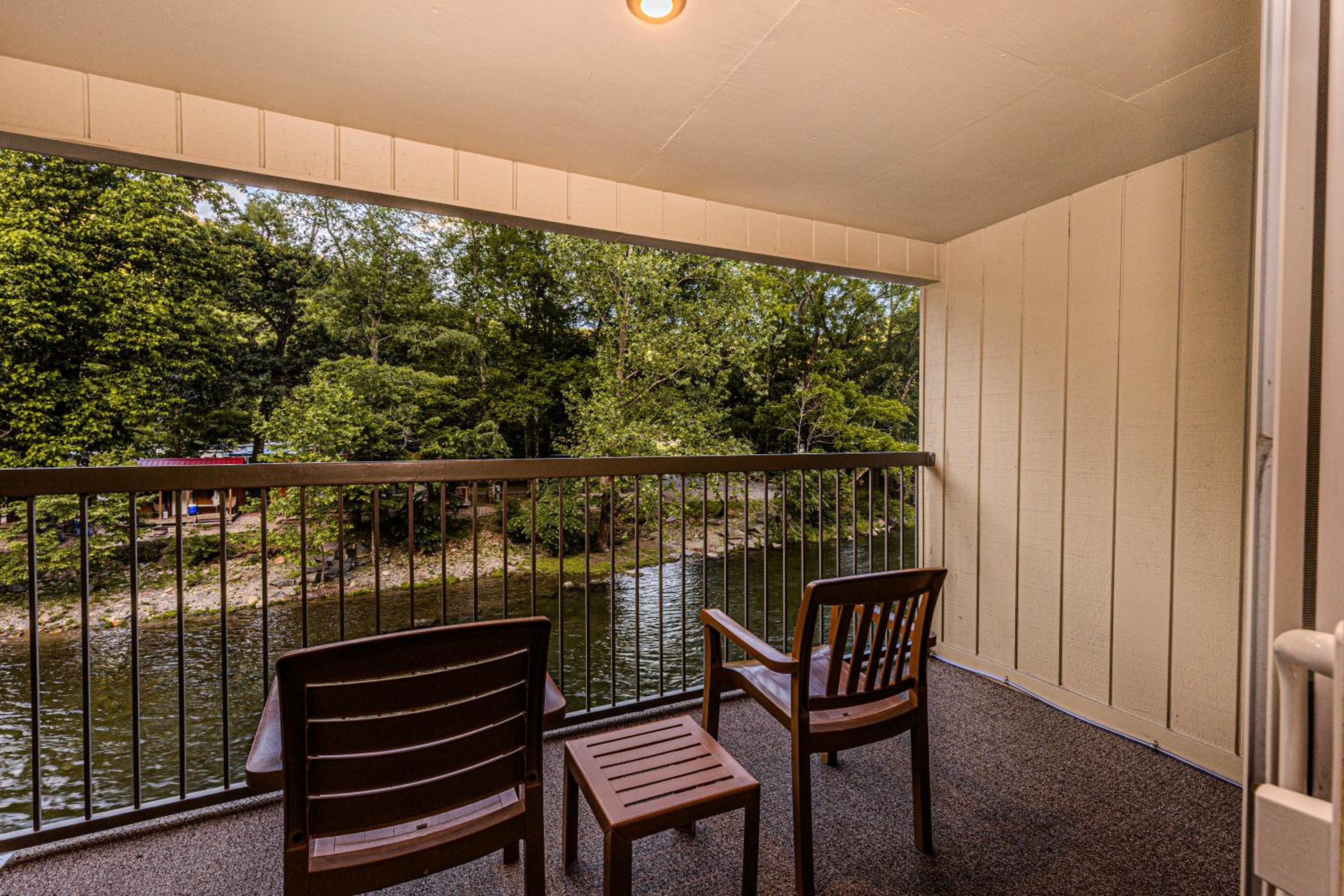 Double Room with Balcony photo 3