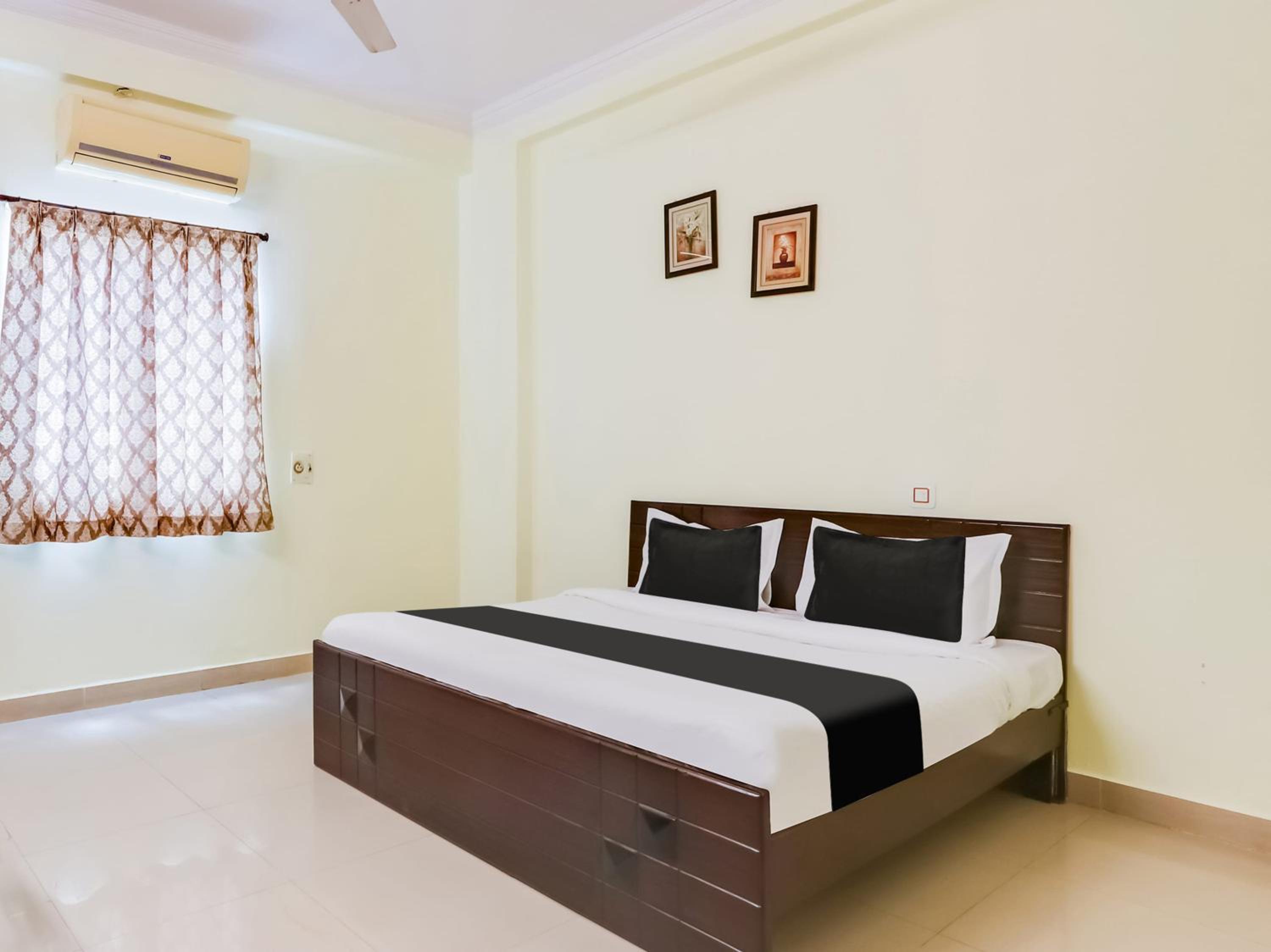 Classic Triple Room
