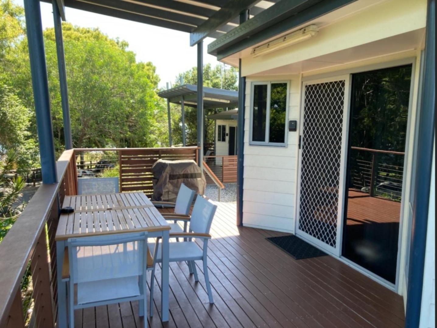 Apartment with Sea View - Photo 18
