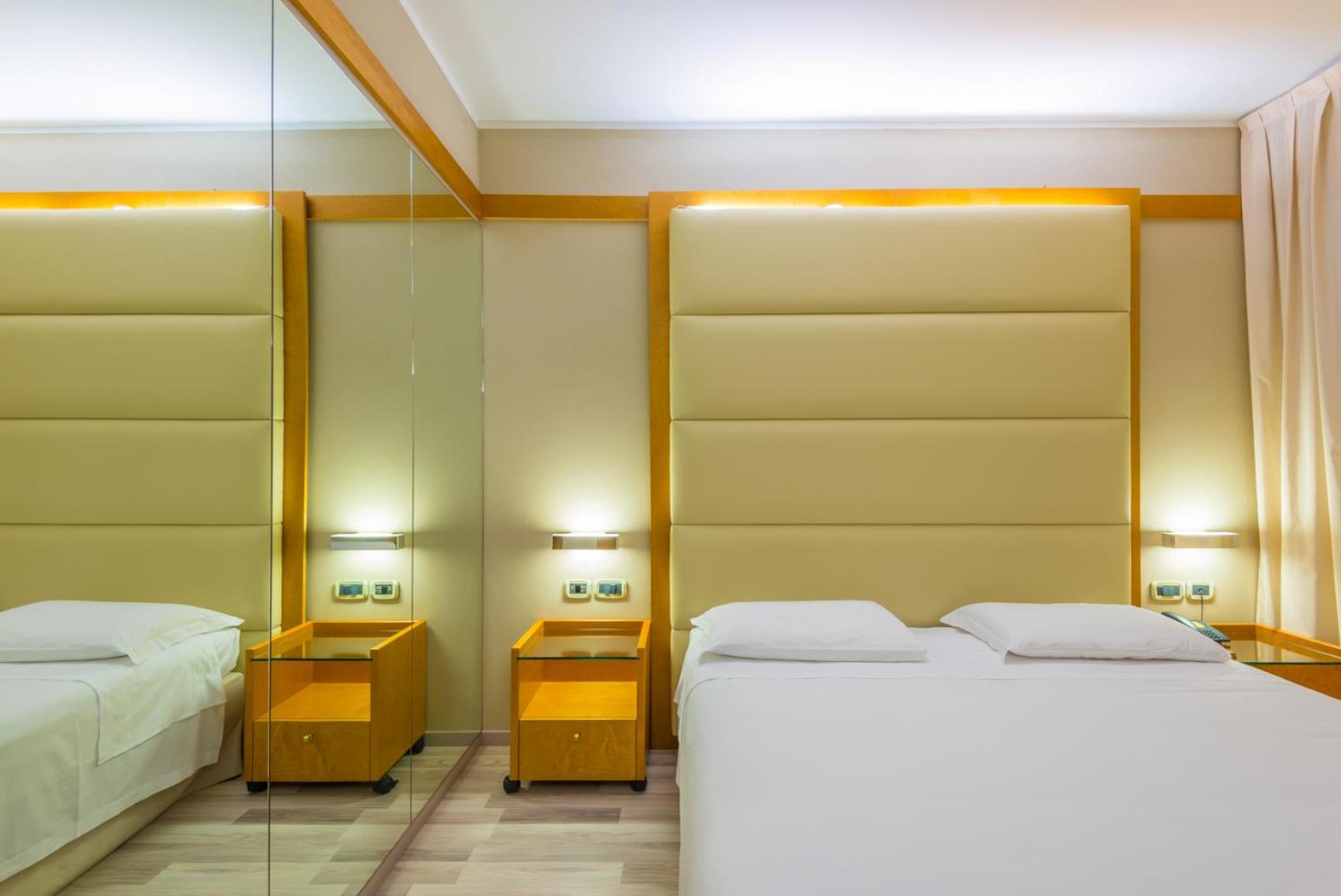 Classic Double Room - Photo 1