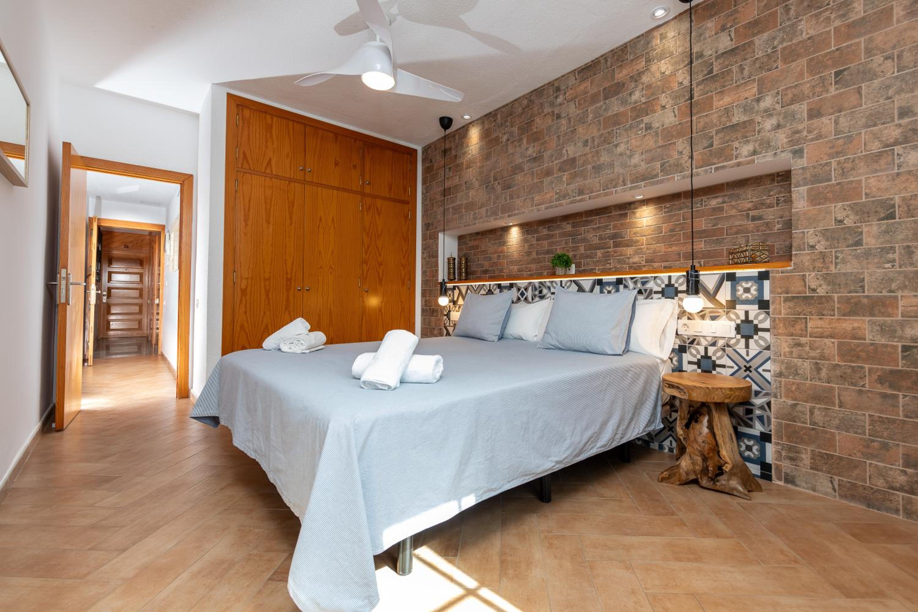 One-Bedroom Apartment with Balcony