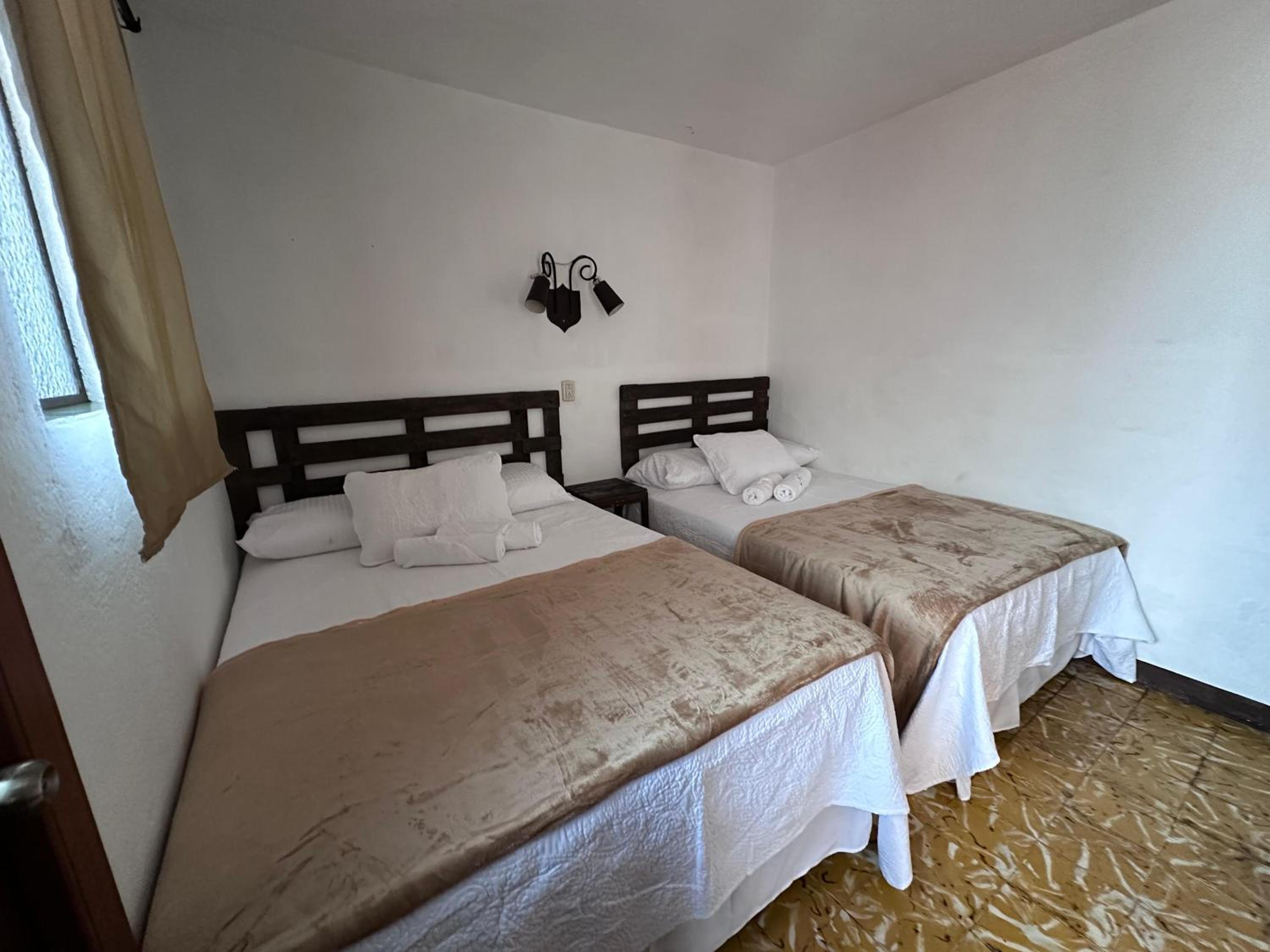 Standard Double Room with Two Double Beds photo 2