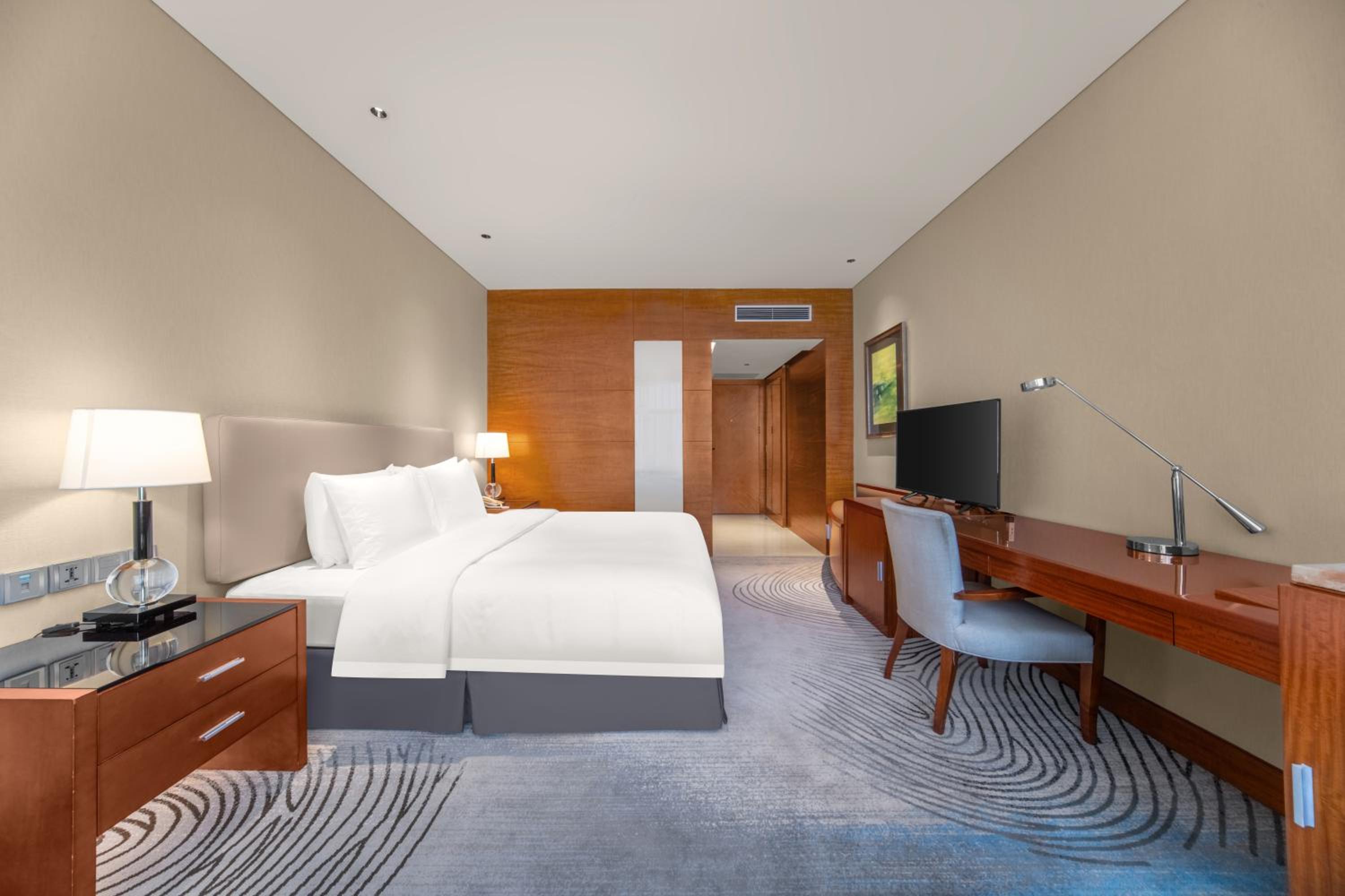 Superior Room(king-size bed)-Tianfeng