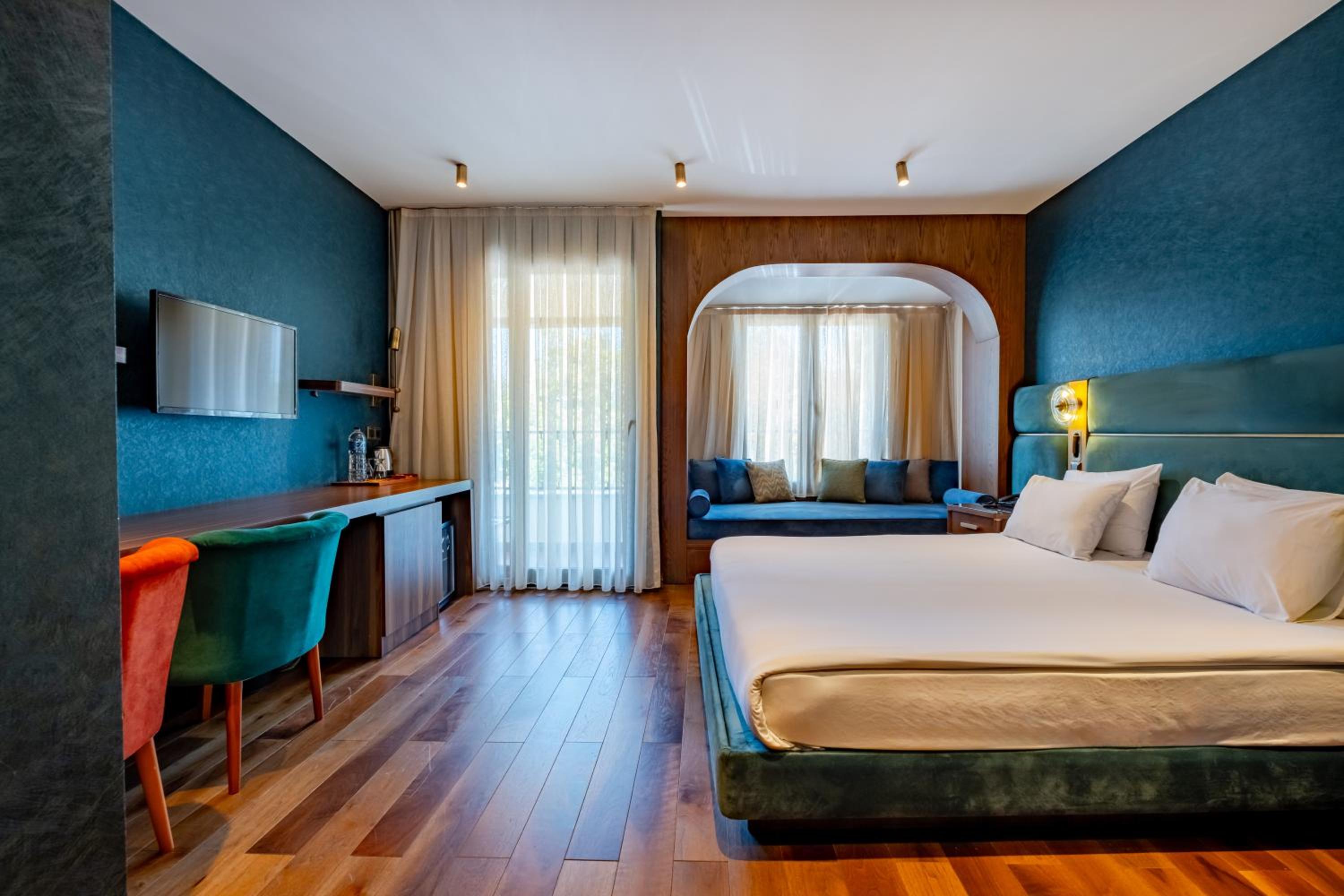 Deluxe Double Room with Sea View or Hagia Sophia View  photo 2