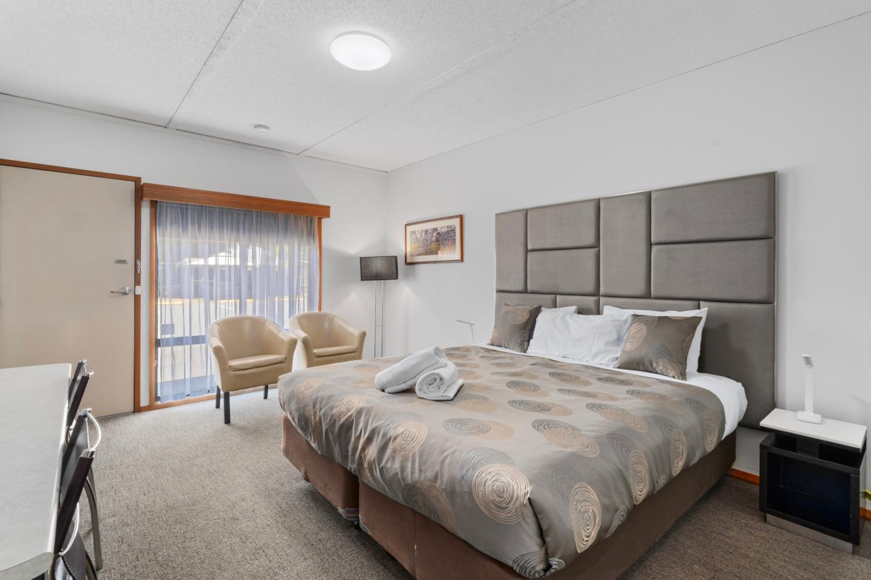 Superior King Room - Non Smoking